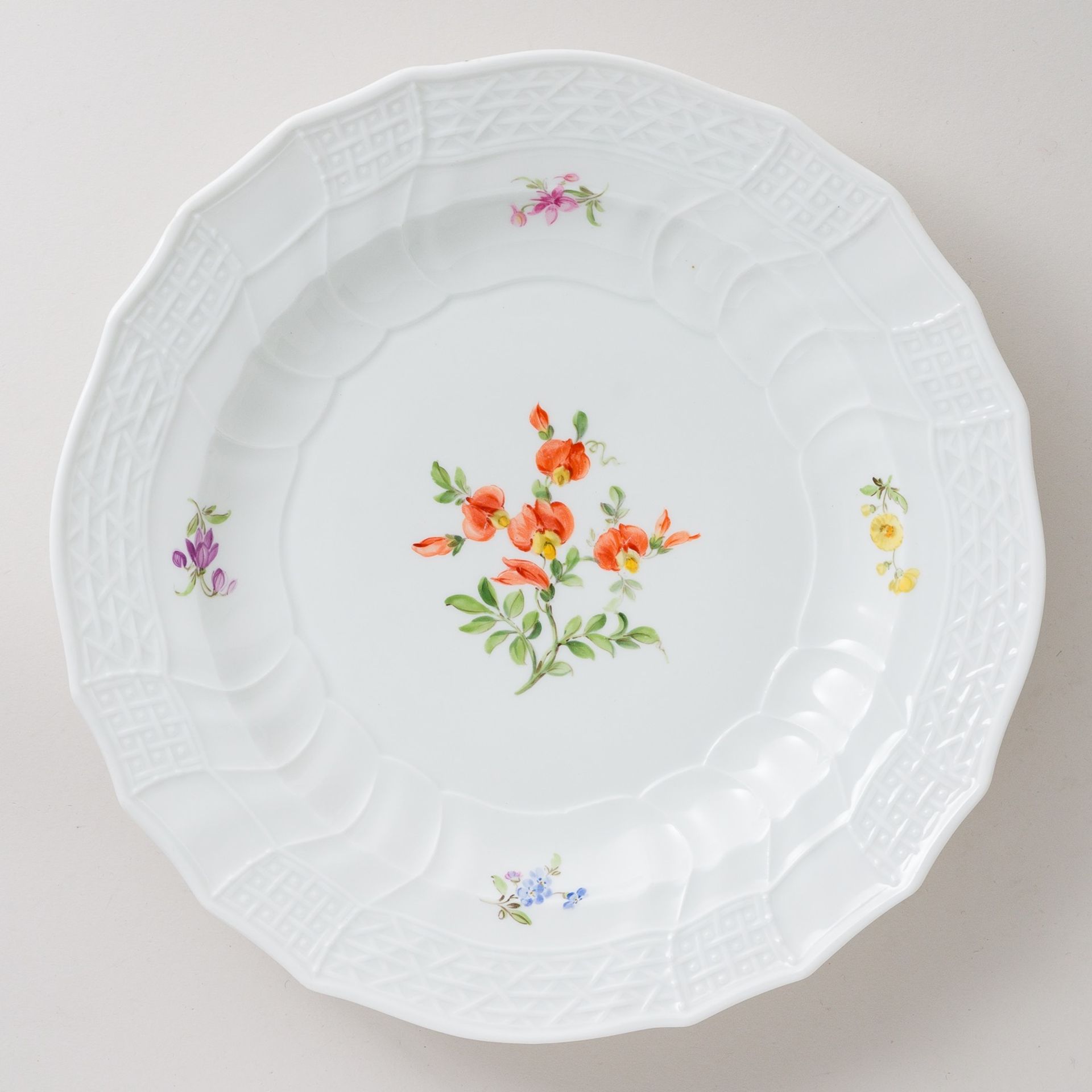 Meissen 6 x Speiseteller Bunte Blume Neubrandenstein 25 cm 2. Wahl Knaufzeit - Bild 12 aus 14