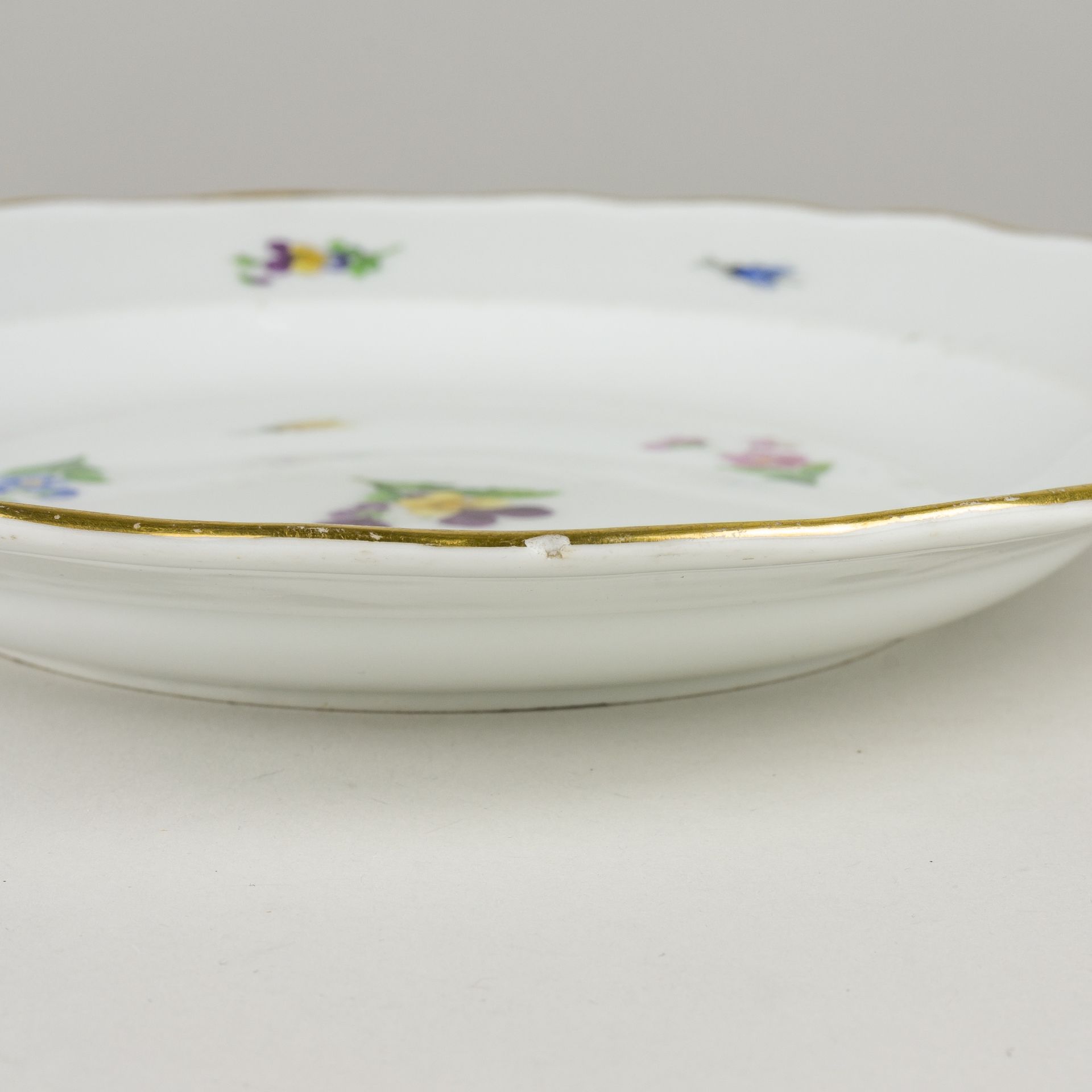 Meissen 8 x Speiseteller Streublümchen mit Insekten 1. Wahl Knaufzeit, 1815-1924 - Image 10 of 10