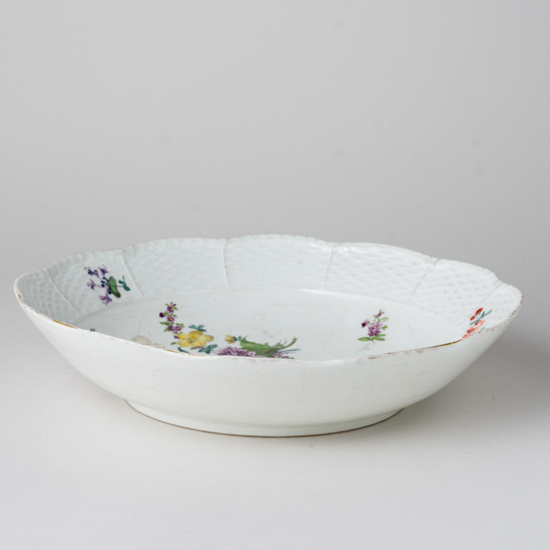 Meissen Schale rund Ozier-Relief Bunte Blume Bukett 1. Wahl Knaufzeit - Image 8 of 8