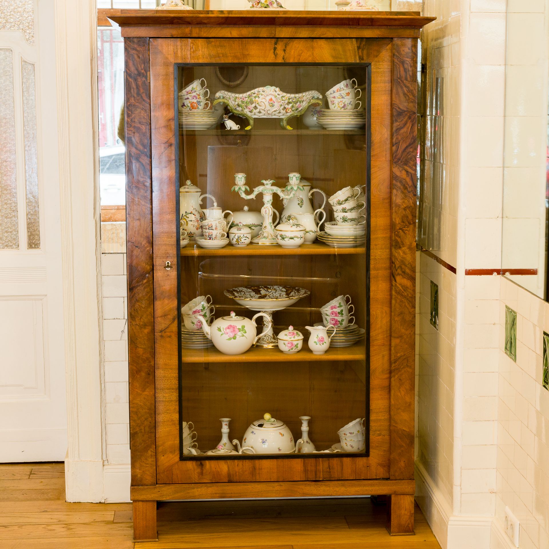 Vitrine Biedermeier um 1840 - Image 2 of 5