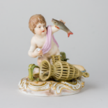 Meissen Figur Putto Keandler Kind Reuse Fische Allegorie Wasser 1. Wahl Knaufzeit