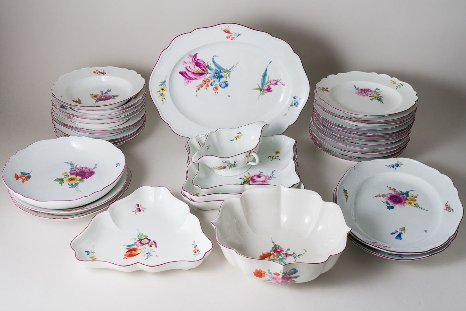 Meissen Speiseservice 34 Teile Bunte Blume 3 Marcolini um 1774 1. Wahl - Bild 2 aus 49