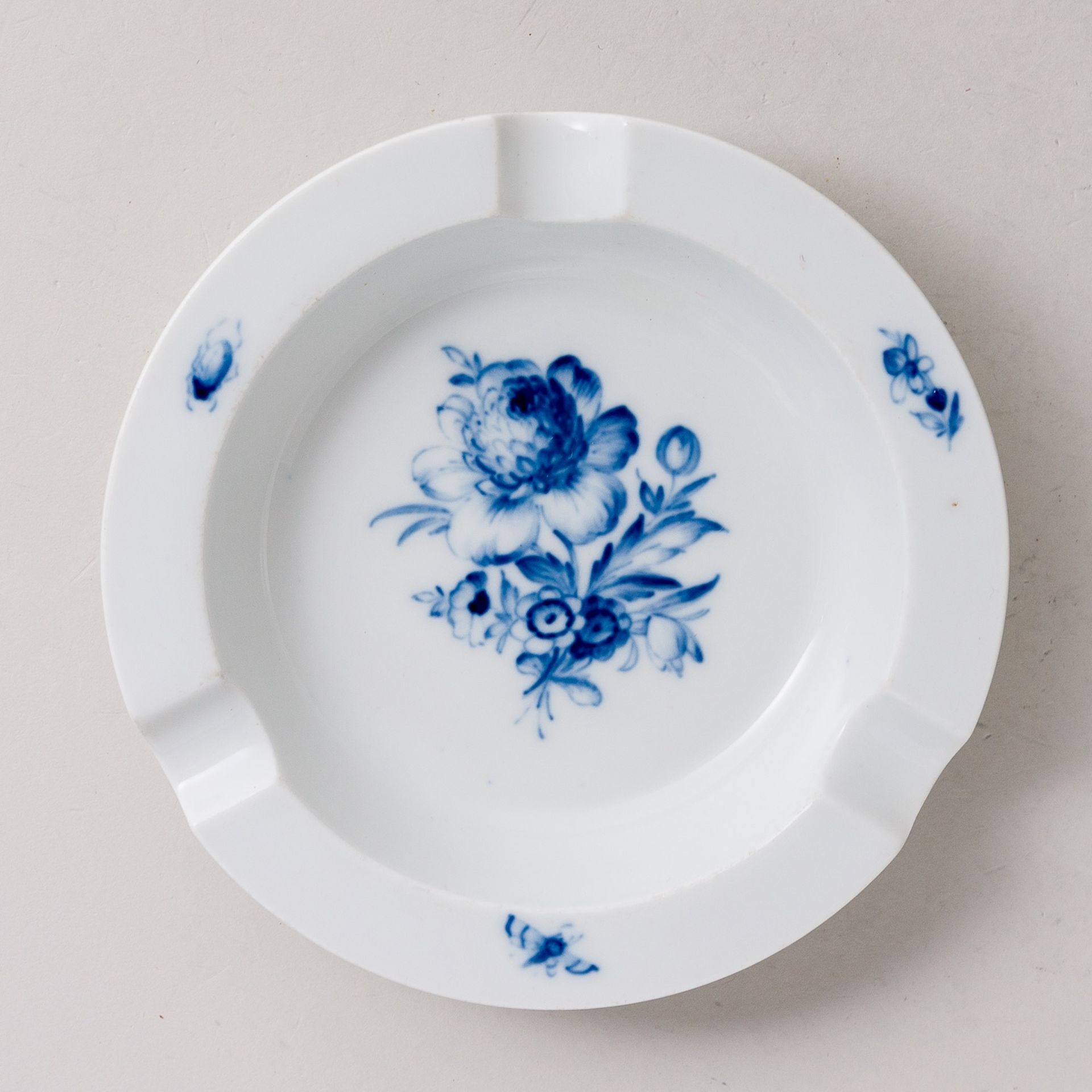 Meissen Aschenbecher Blaue Blume 1. Wahl nach 1934