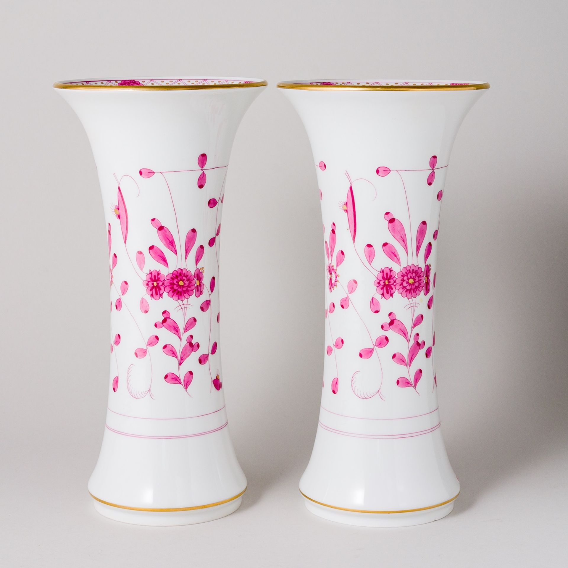 Meissen 2 x Vase Indisch Purpur Reich 26 cm 1. Wahl - Bild 2 aus 8