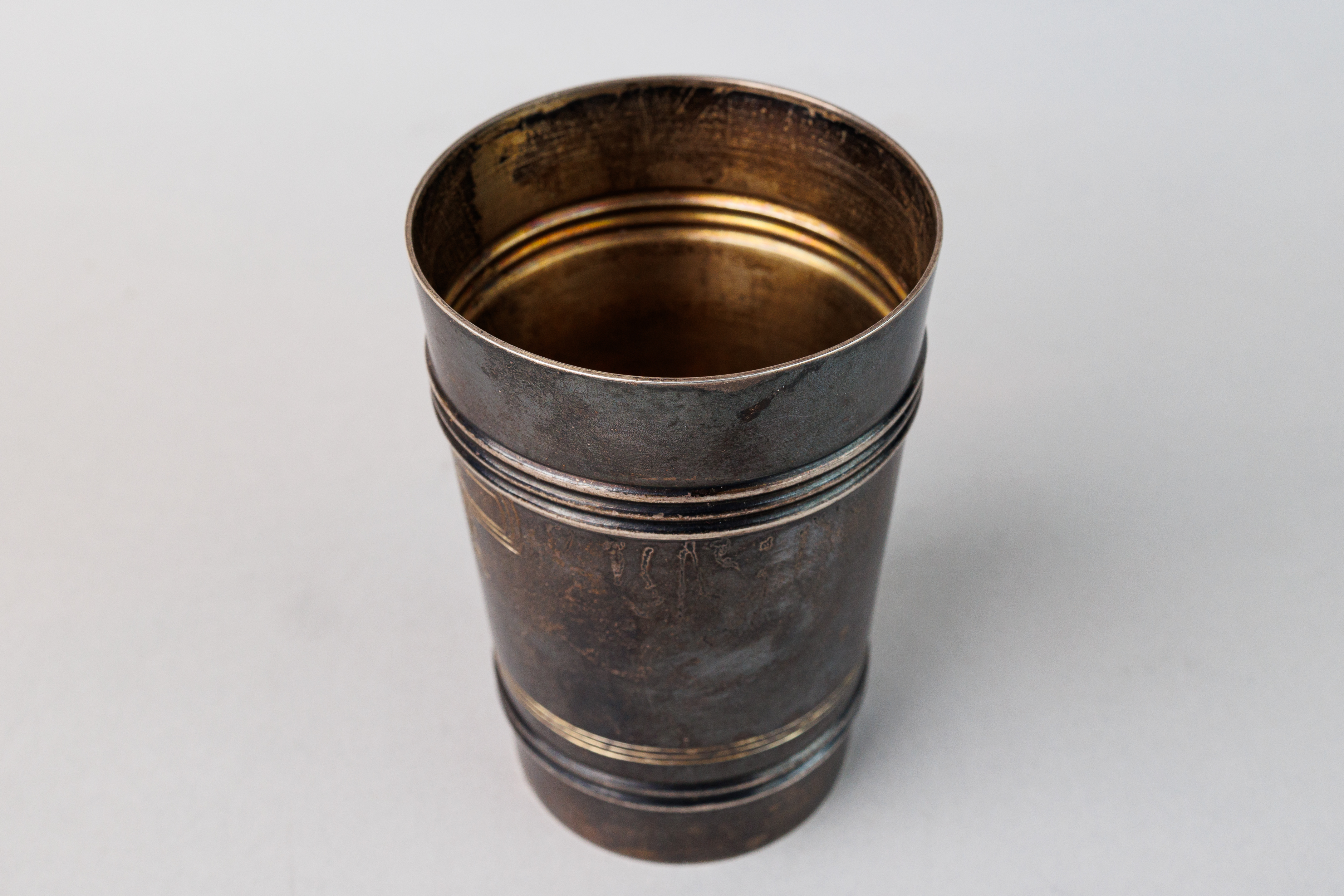 Vintage beaker - Image 2 of 5