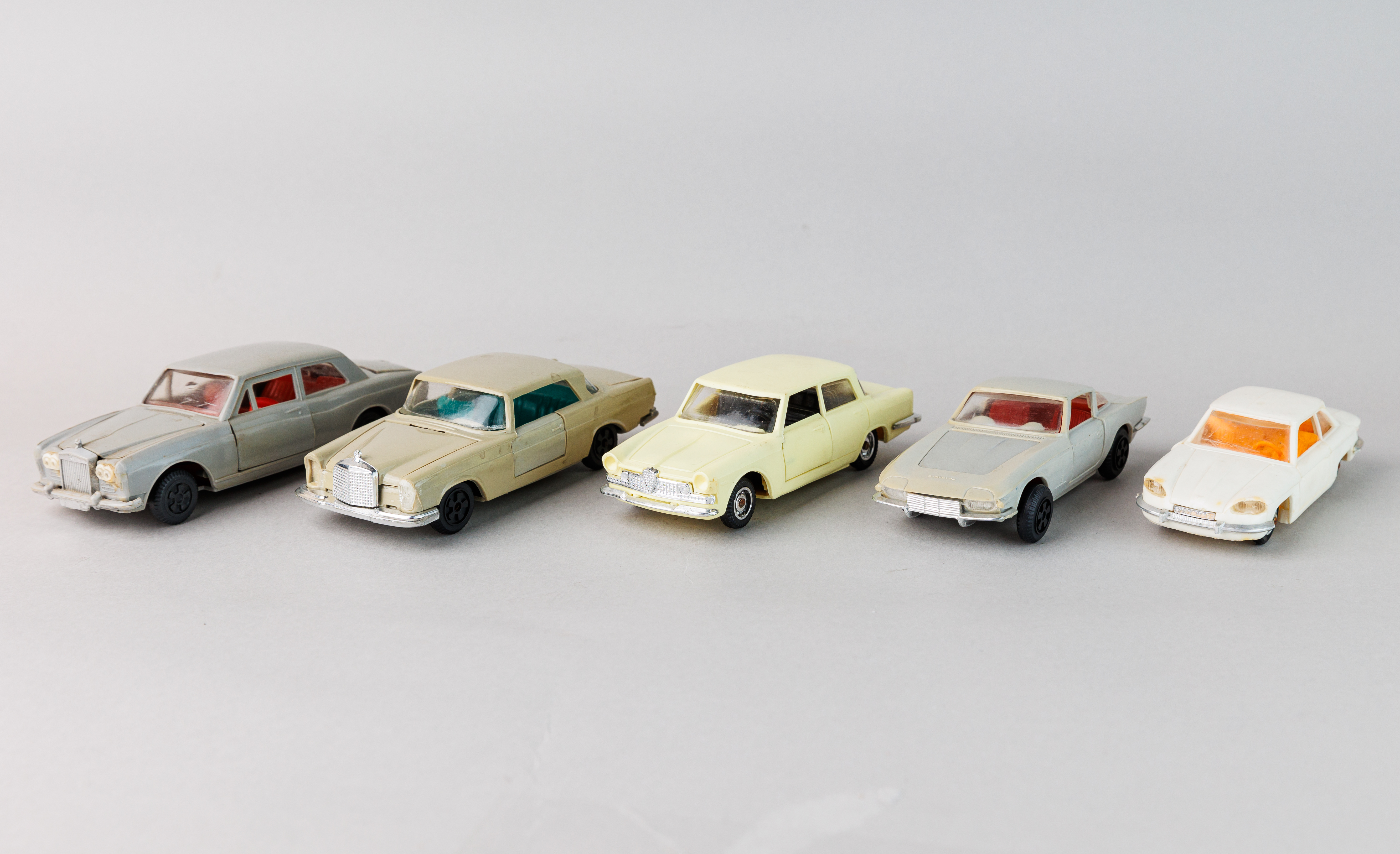 Set of 5 Model Cars - Image 2 of 4