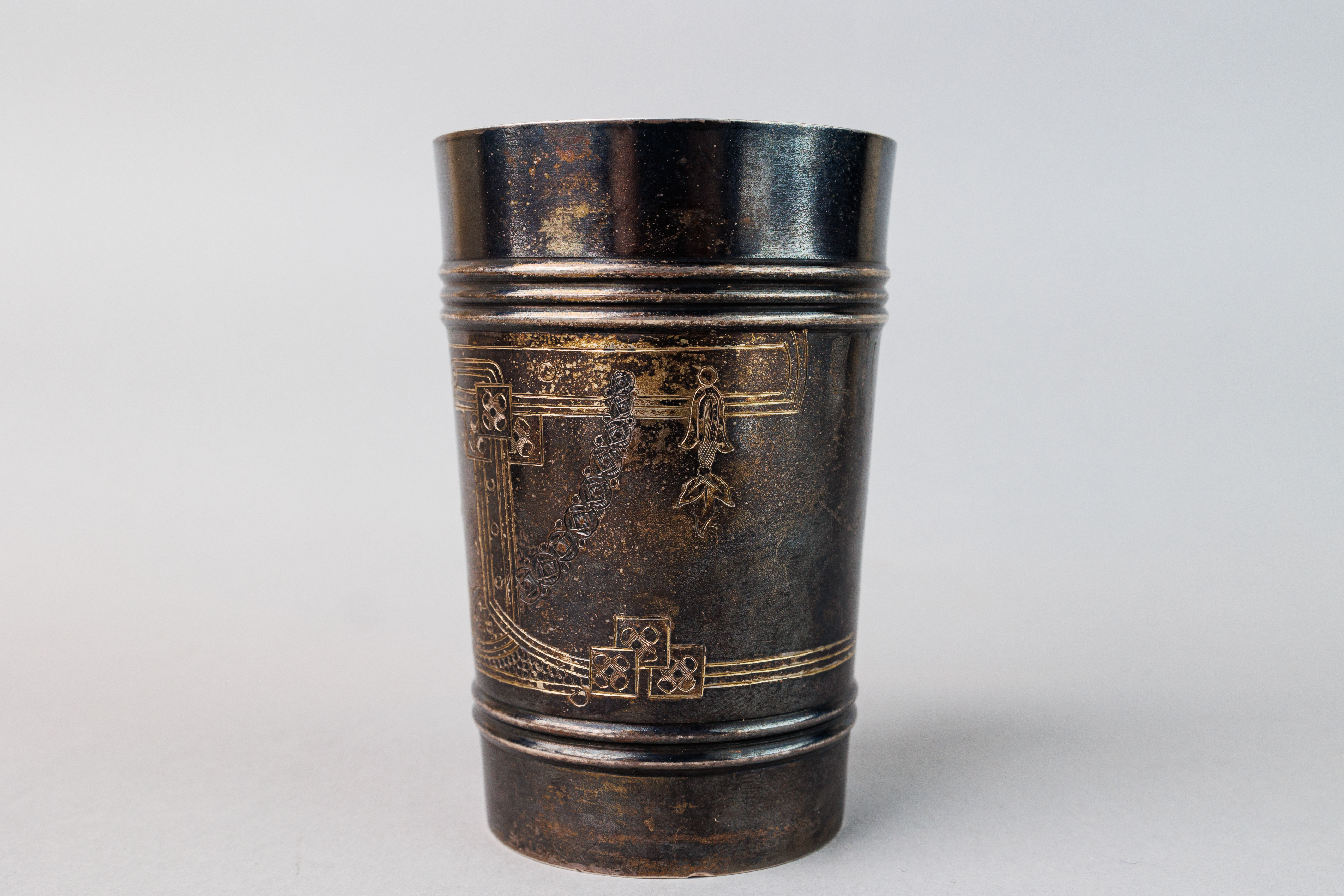 Vintage beaker - Image 5 of 5