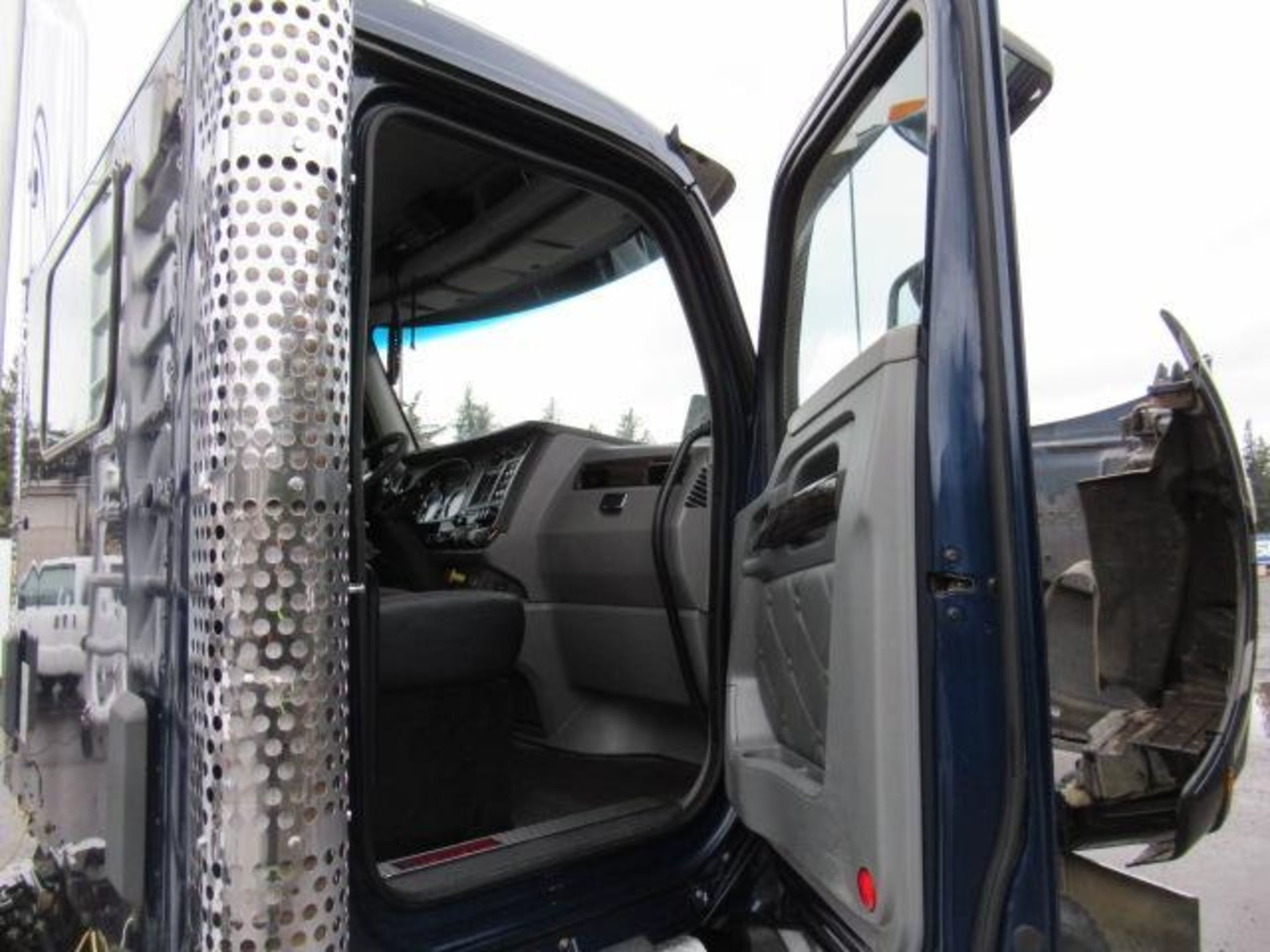 2016 KENWORTH T880 LOG TRUCK - Image 16 of 25