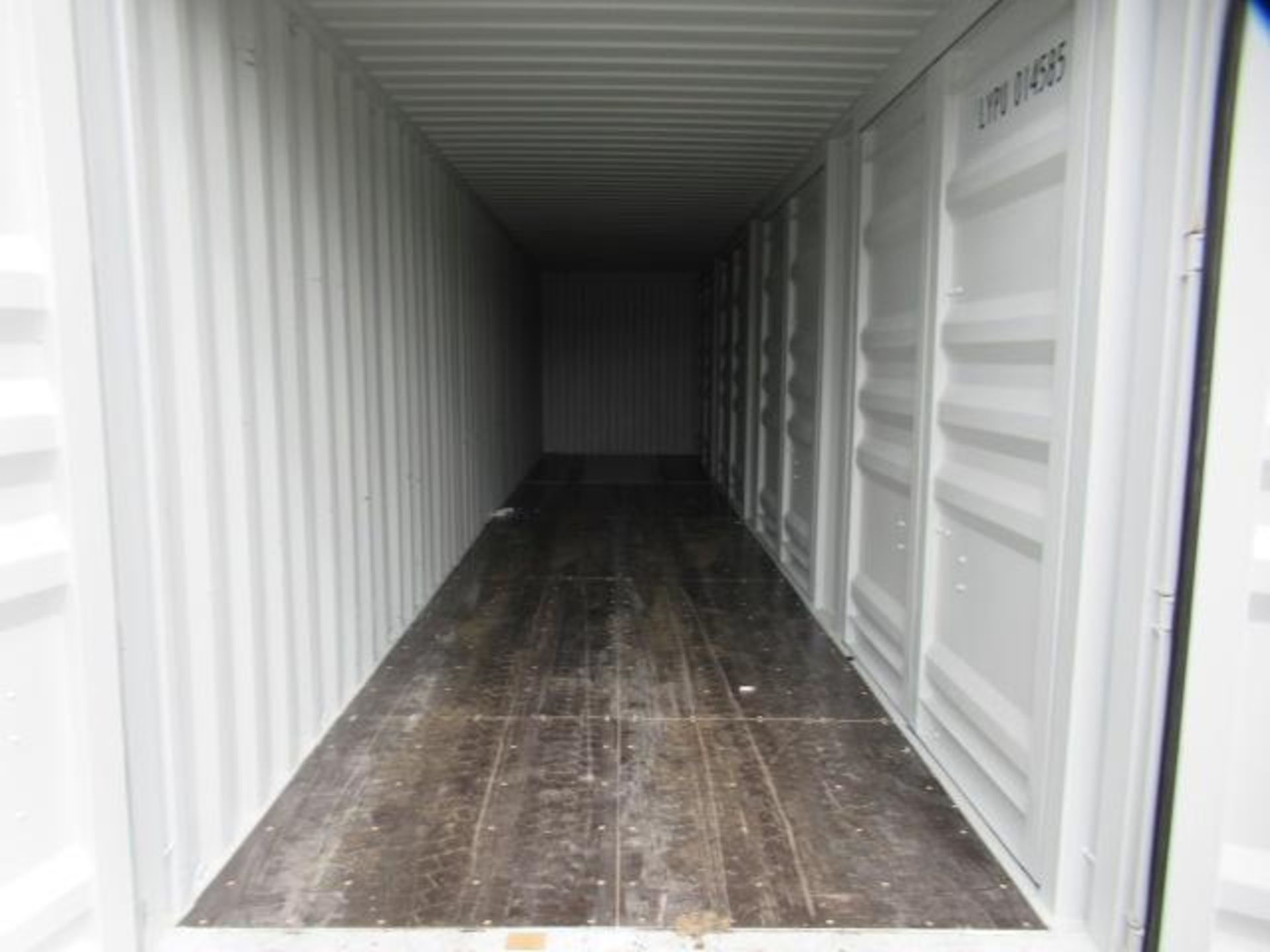 2024 40' HIGH CUBE SHIPPING CONTAINER W/ (4) SIDE DOORS, SER#: LYPU0145852 (UNUSED) - Image 5 of 6