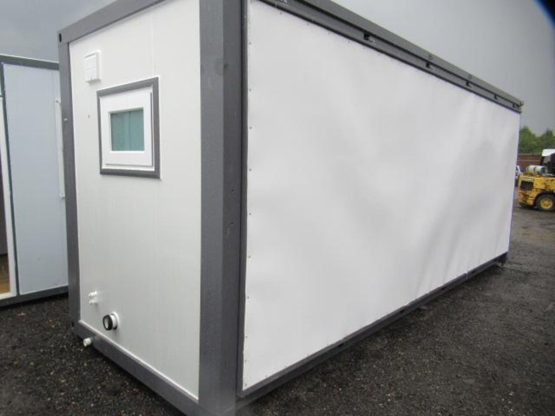 BASTONE 19' X 20' (AFTER FOLDOUT) PORTABLE STEEL WAREHOUSE W/ EXTENDABLE SLIDE OUT, TOILET & SHOW... - Image 3 of 6