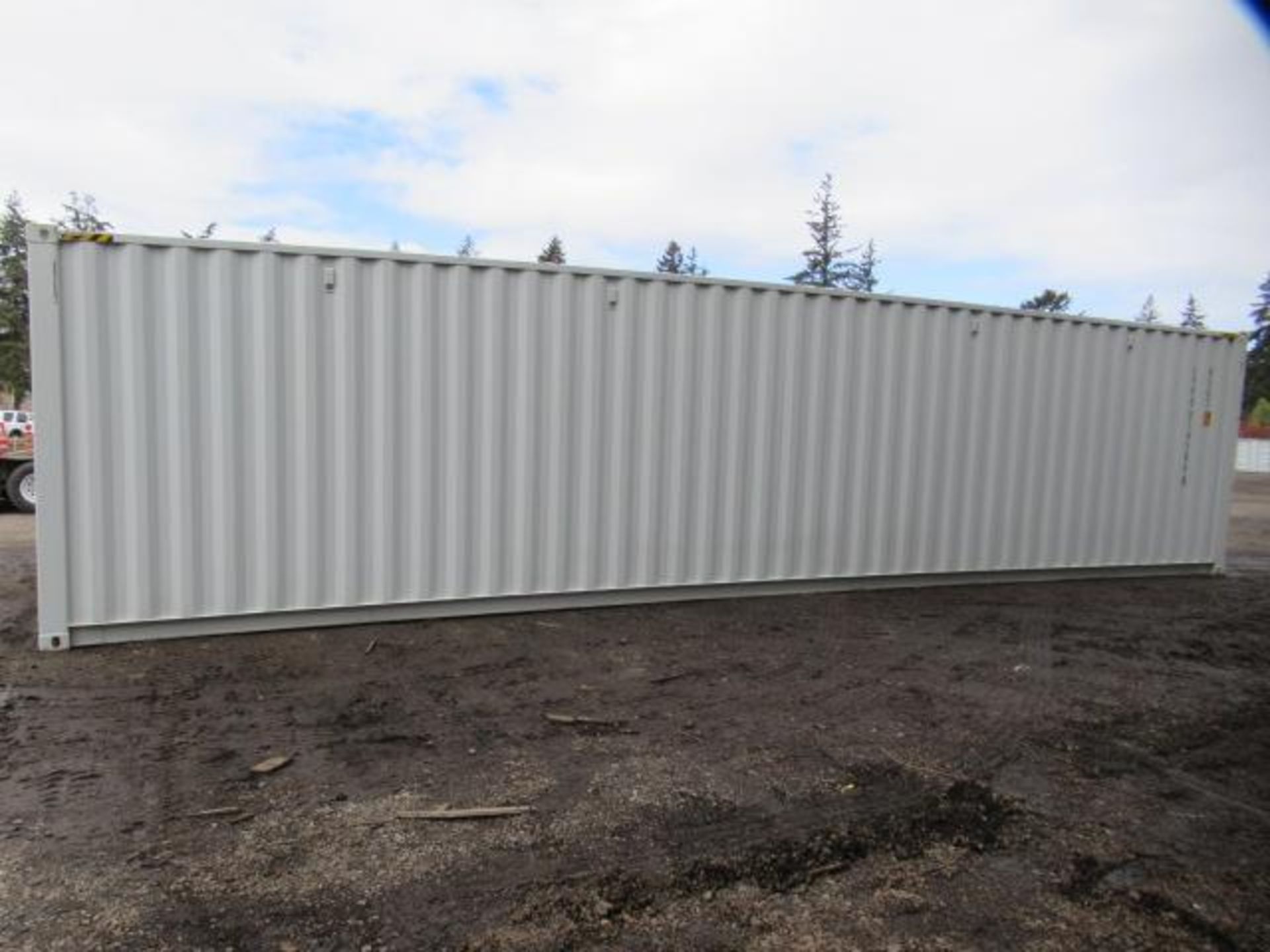 2024 40' HIGH CUBE SHIPPING CONTAINER W/ (4) SIDE DOORS, SER#: LYPU0145868 (UNUSED) - Image 3 of 6