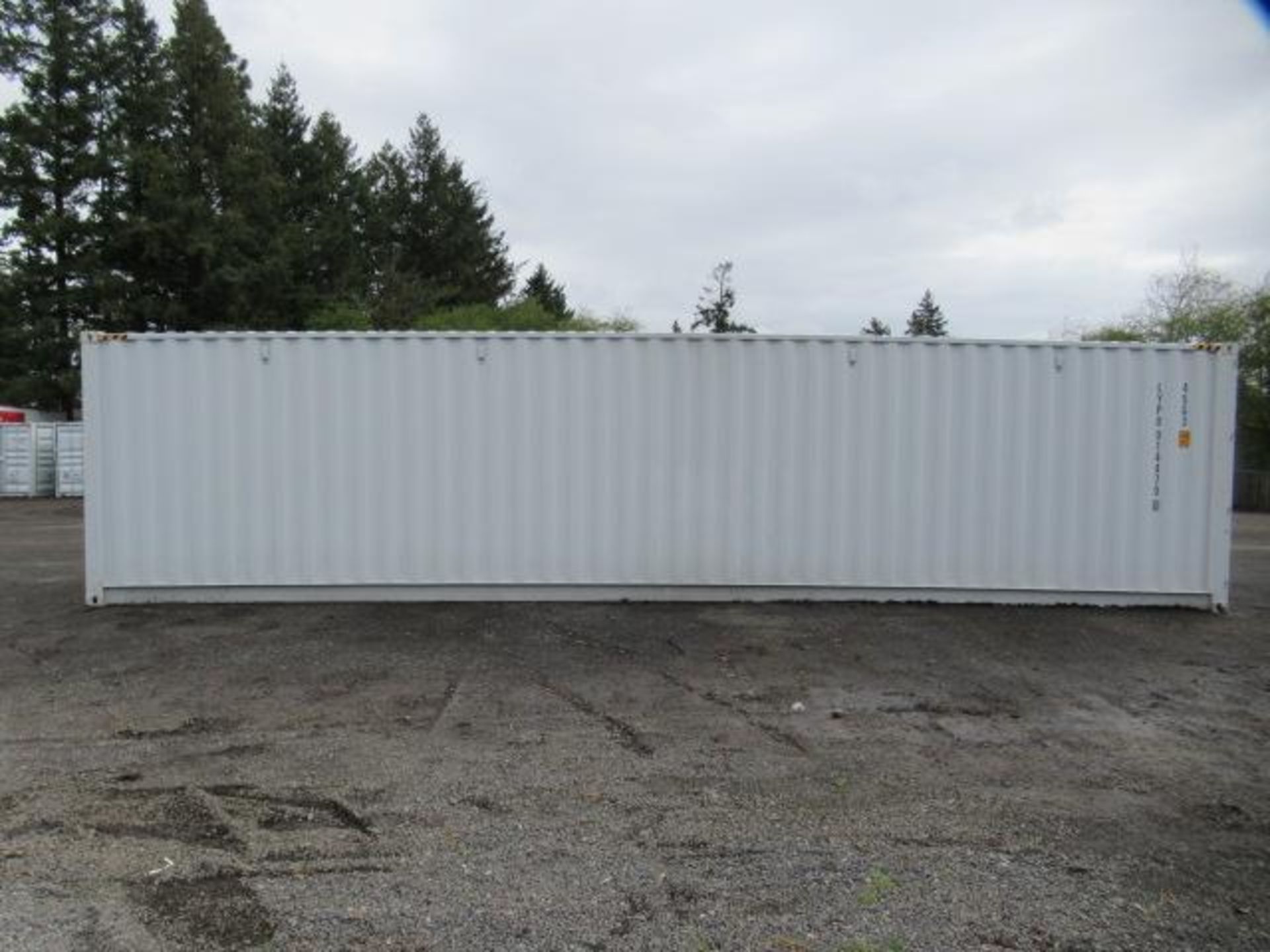 2024 40' HIGH CUBE SHIPPING CONTAINER W/ (2) SIDE DOORS, SER#: LYPU0144706 (UNUSED) - Image 3 of 6