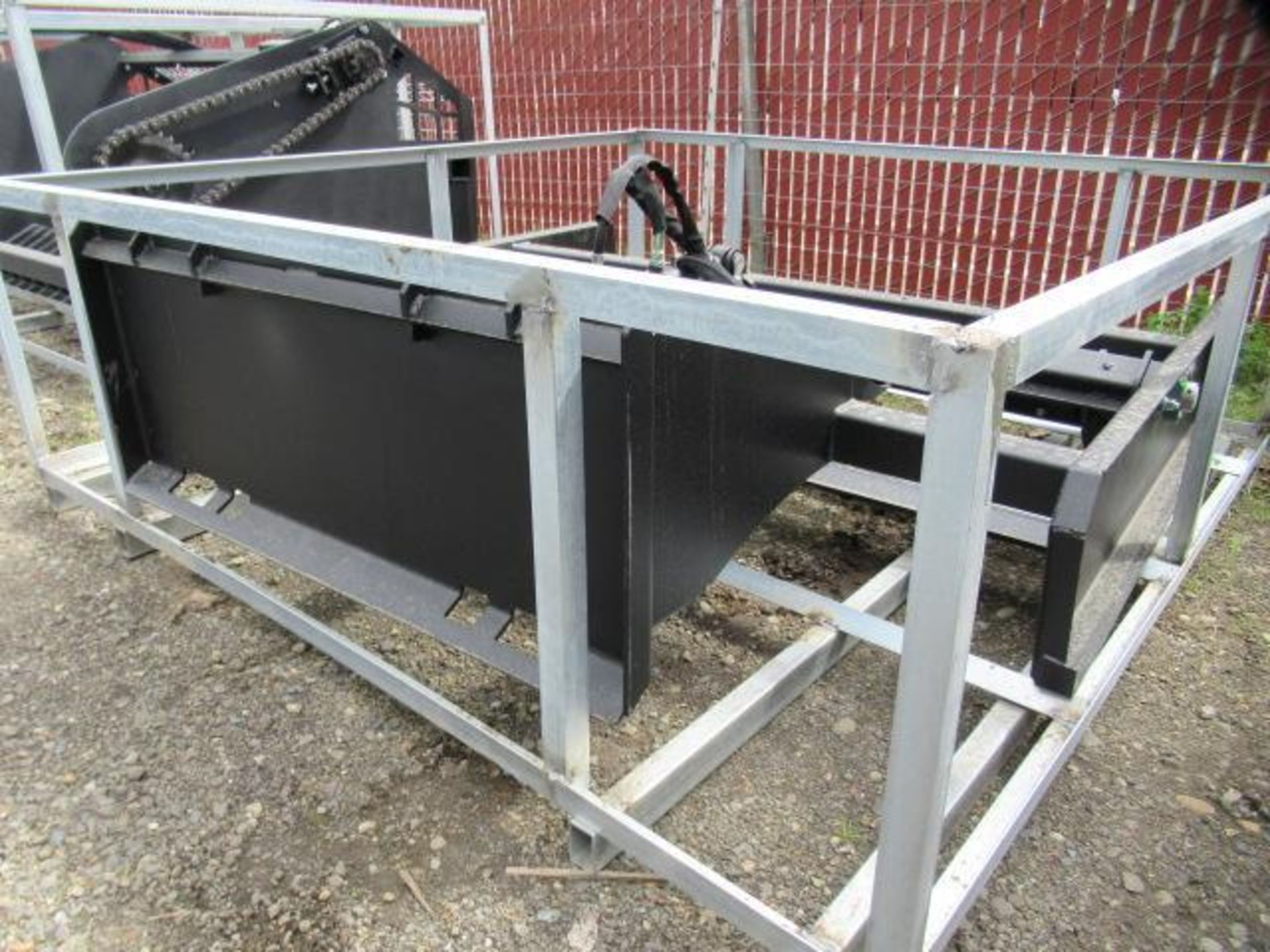 GREATBEAR 003-044-71-002A 70'' SKID STEER BOX GRADER ATTACHMENT W/ HYDRAULIC FITTINGS (UNUSED) - Image 2 of 5