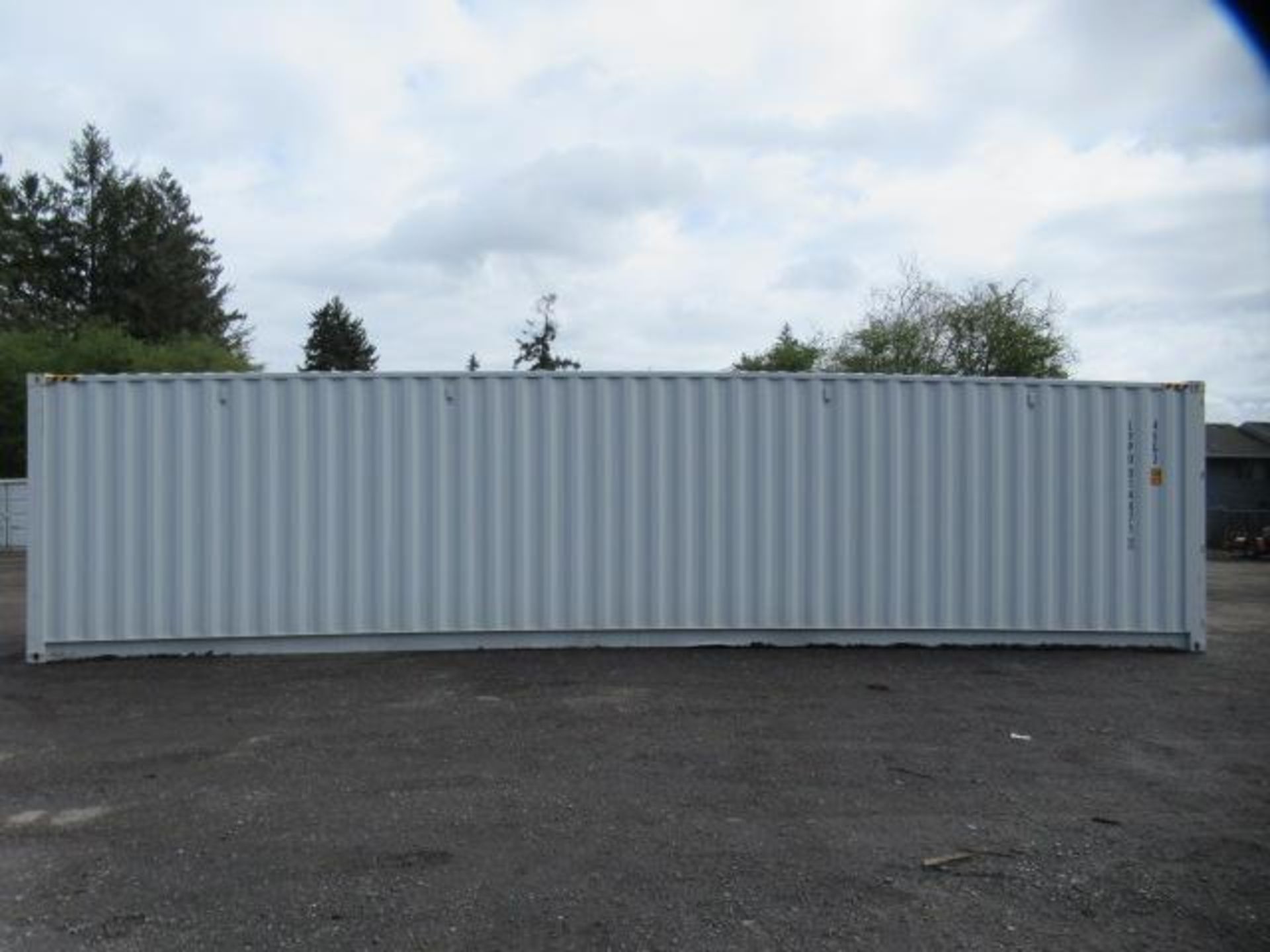 2024 40' HIGH CUBE SHIPPING CONTAINER W/ (2) SIDE DOORS, SER#: LYPU0144711 (UNUSED) - Image 3 of 6