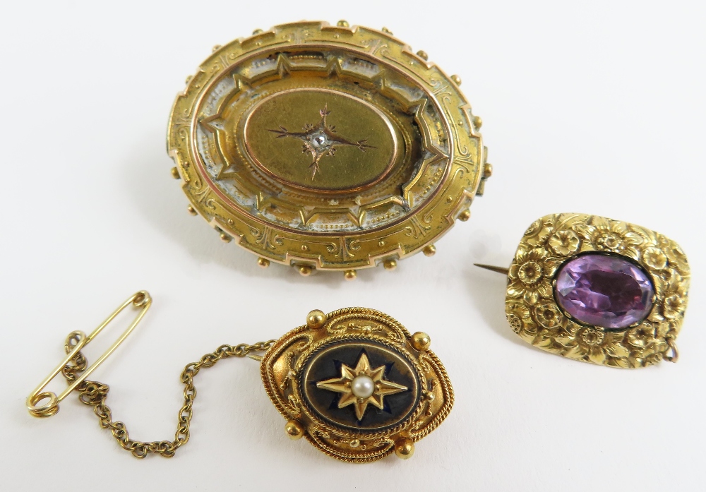 A Victorian brooch set with a single rose cut diam - Image 2 of 7