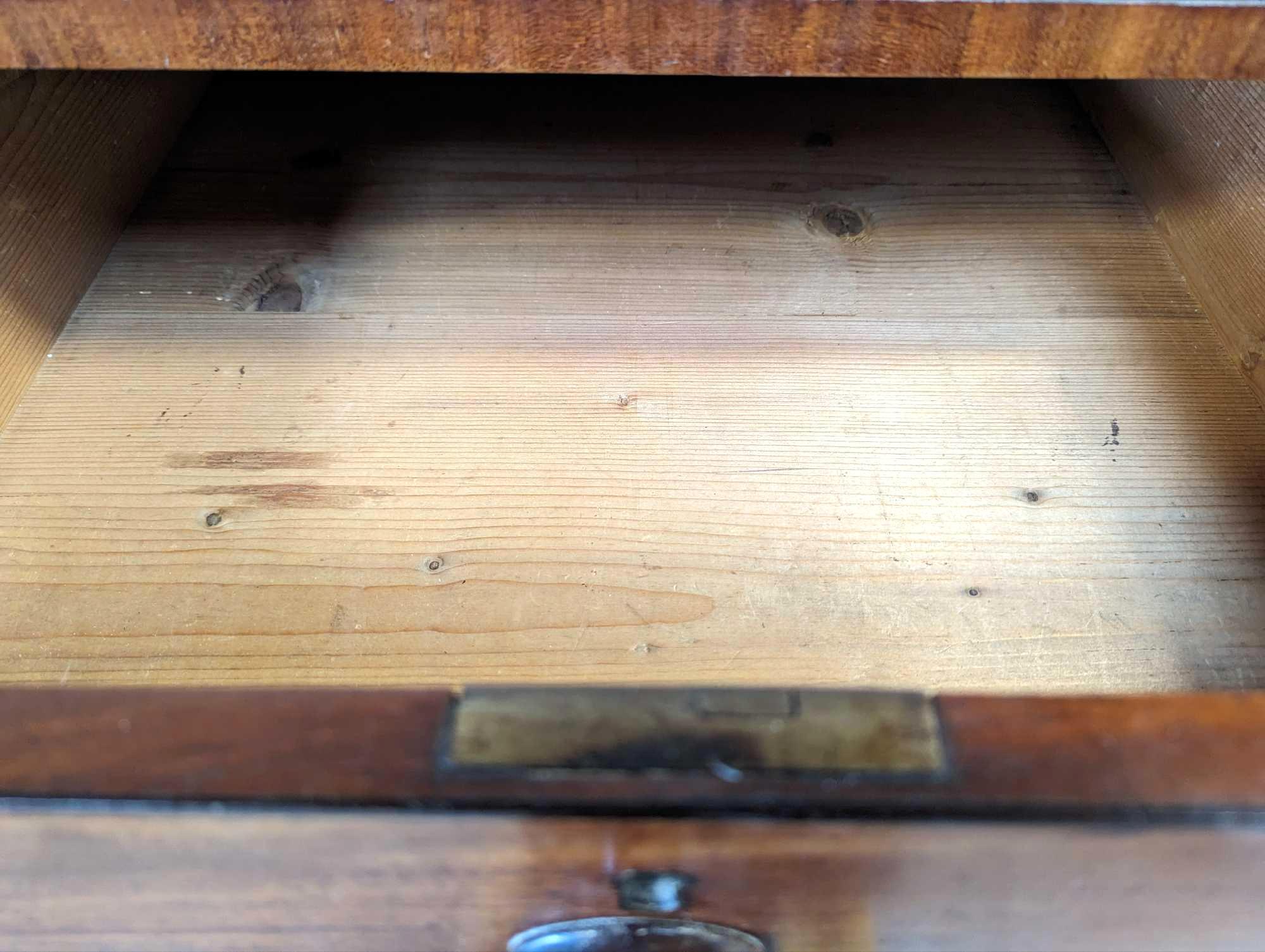 A Victorian mahogany chest of two short and three - Bild 6 aus 6