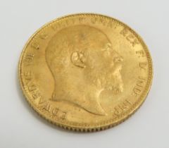 A King Edward VII 1907 full sovereign, 7.9g gross,