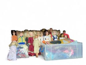 A large collection of vinyl dolls - Sindy, Barbie,
