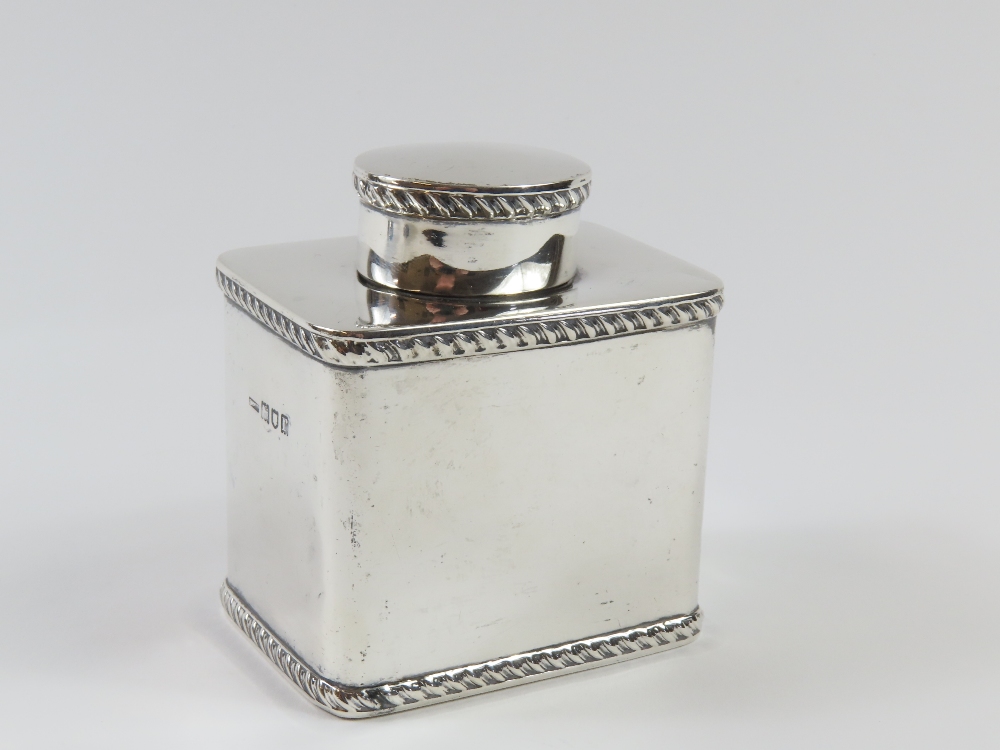 A silver canteen with oval lid, made by Asprey and - Image 2 of 5