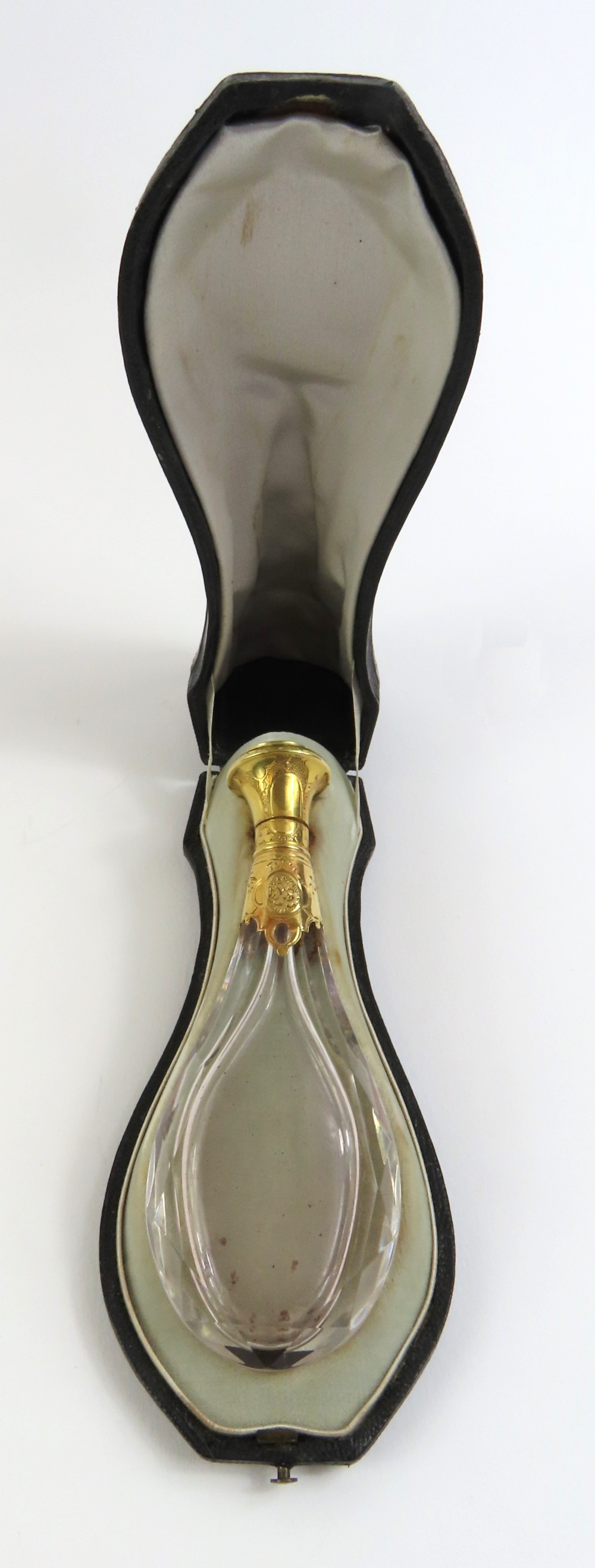 A 19th century French scent bottle, with a gold to