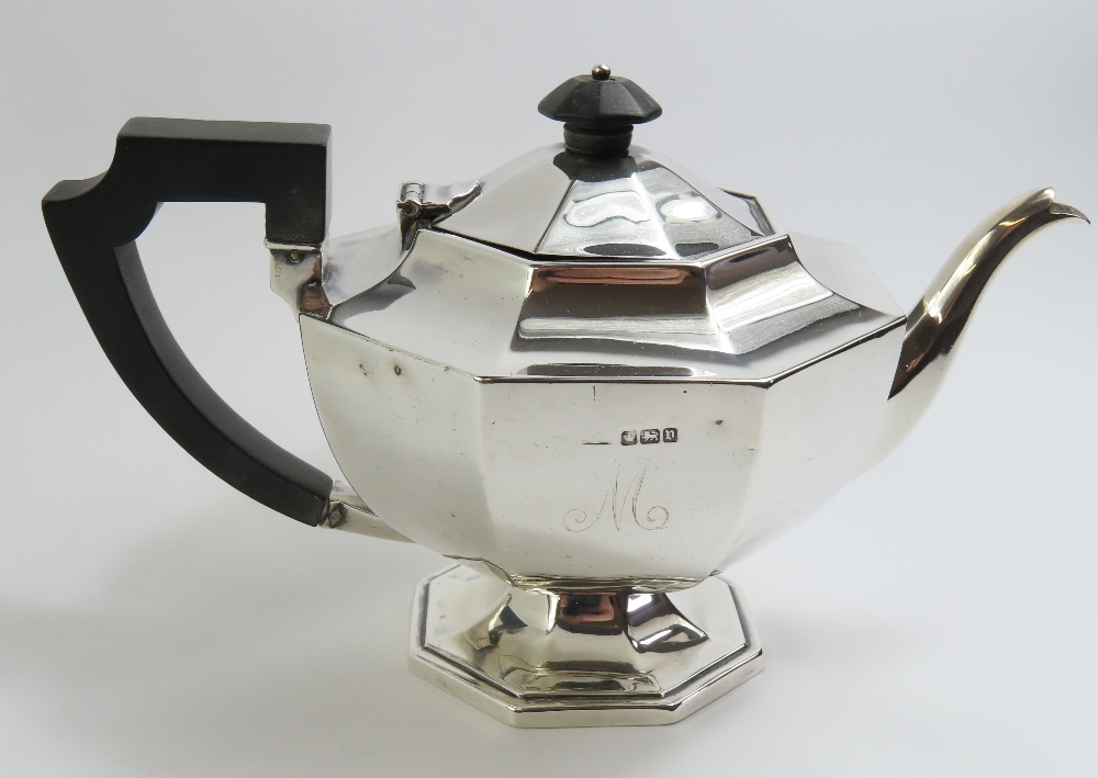 A three piece silver tea set, PFM, Sheffield, 1912 - Image 6 of 10