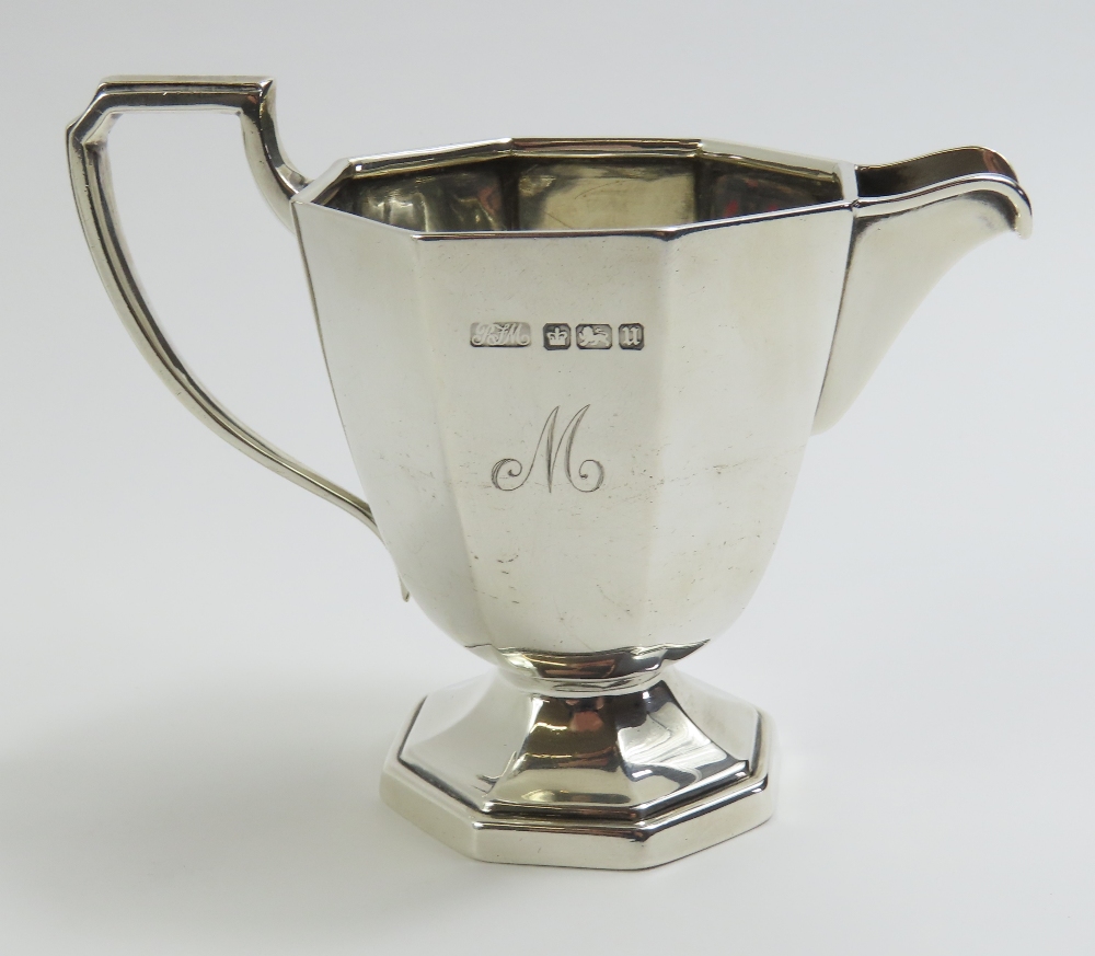 A three piece silver tea set, PFM, Sheffield, 1912 - Image 2 of 10