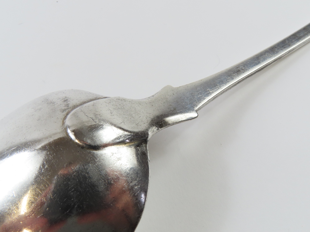 A large Georgian silver serving spoon, by Thomas W - Image 4 of 5