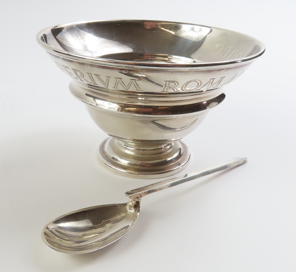 A contemporary silver bowl, by Historical Heirloom - Image 3 of 9