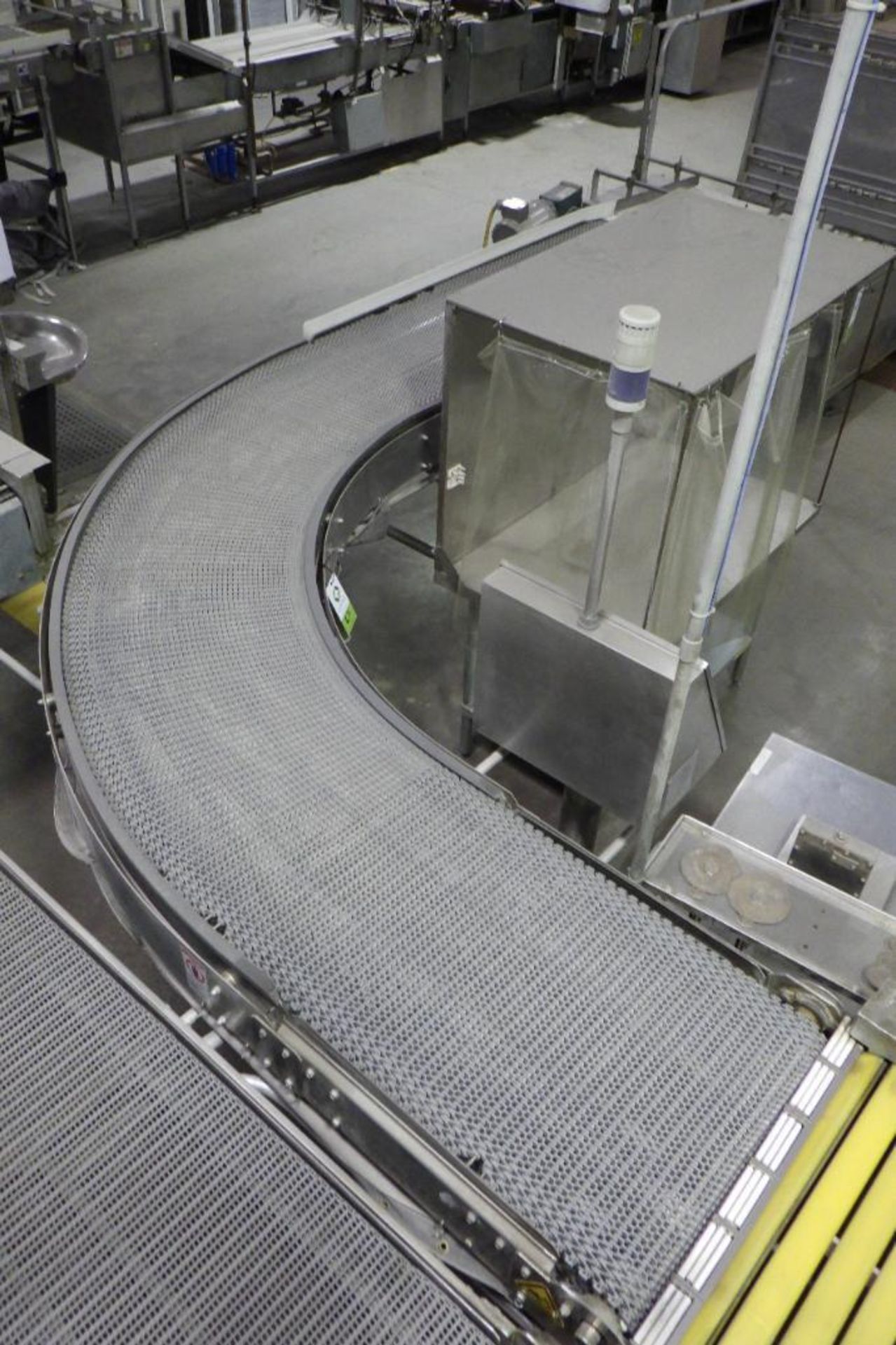 Stewart System 90 degree conveyor