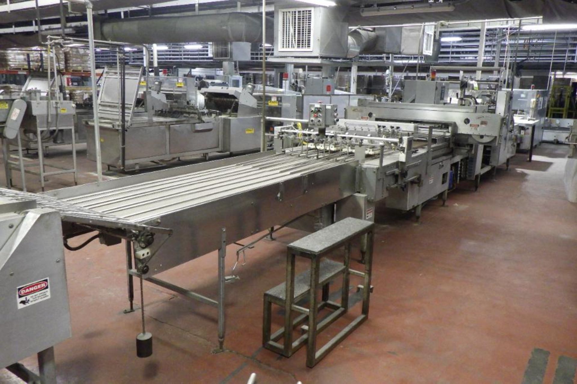 Lematic slicing and bagging line