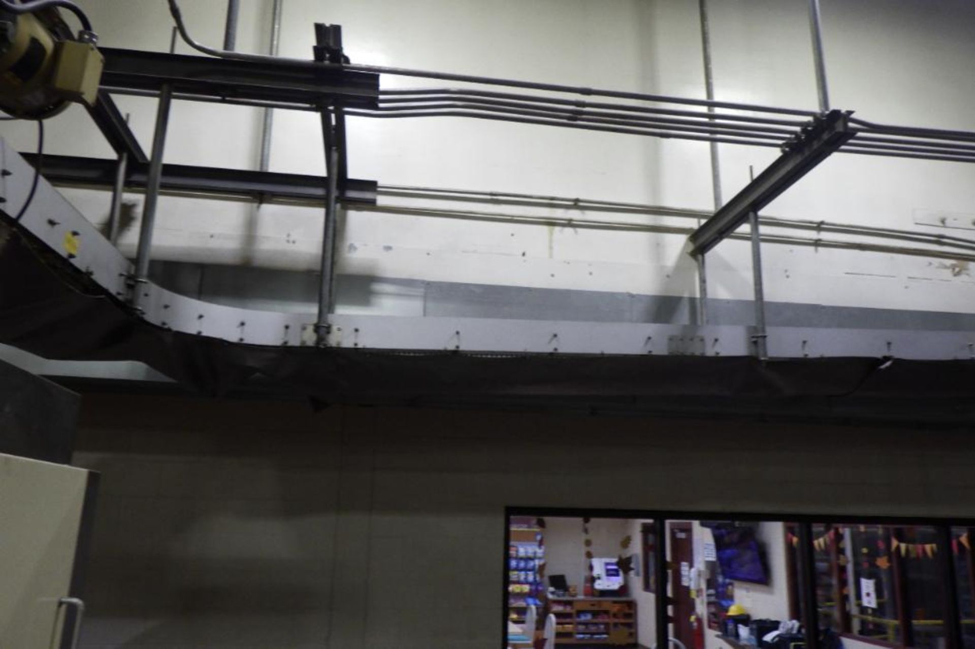 Stewart Systems product conveyor - Image 6 of 31