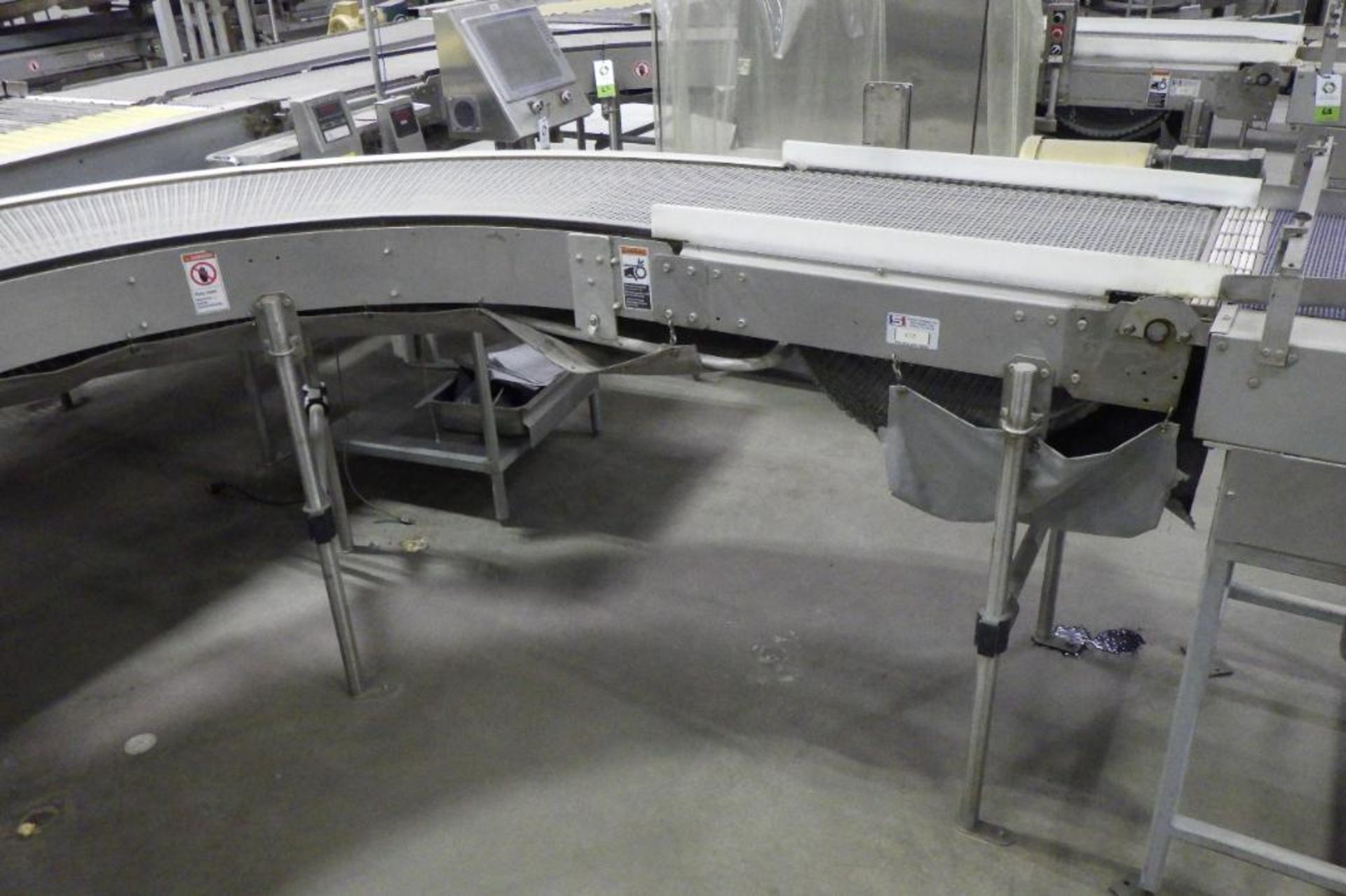 Stewart System 180 degree conveyor - Image 4 of 10