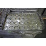 American Pan 32-spot bun pans