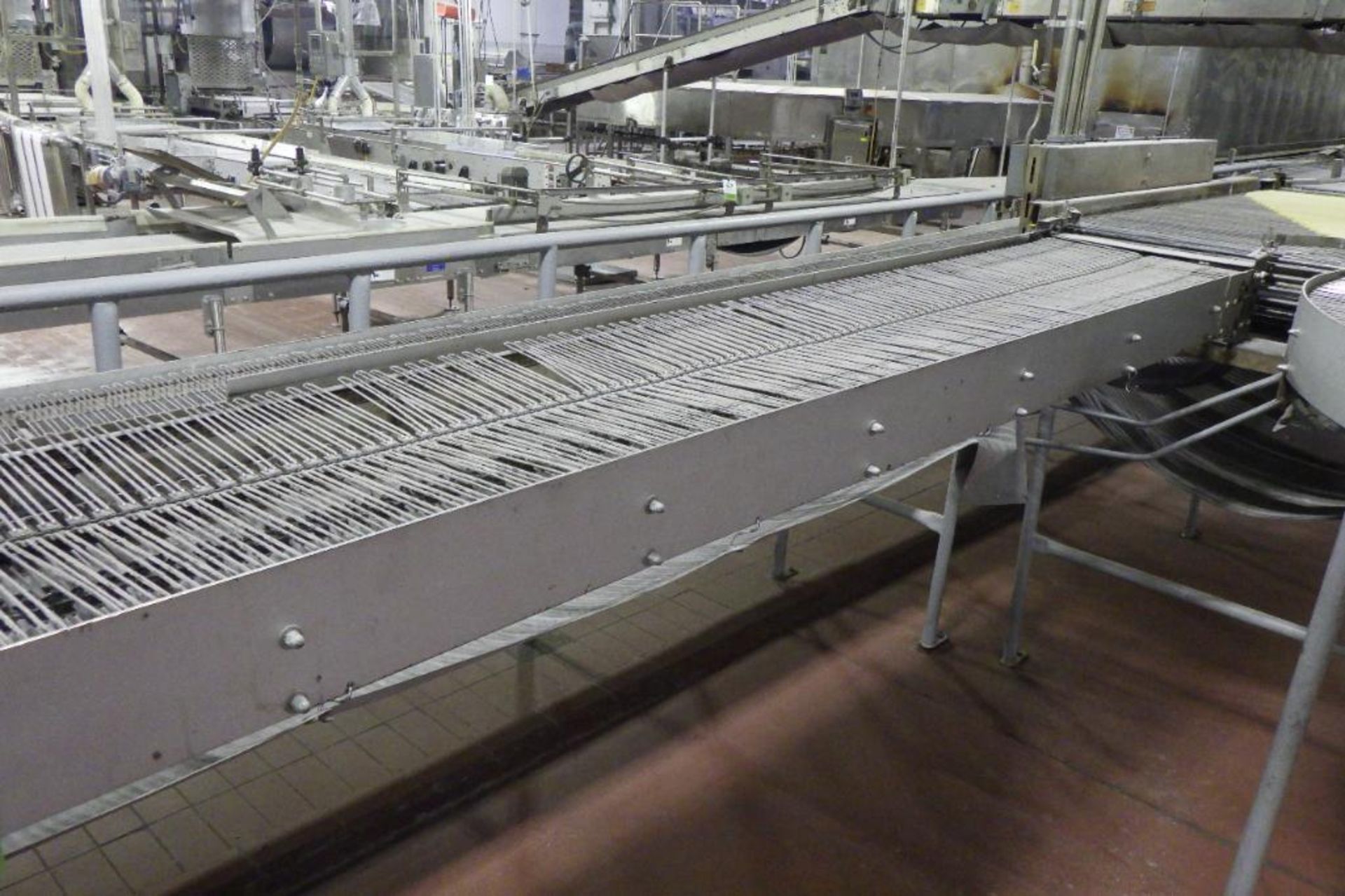 Stewart Systems 90 degree wire belt conveyor - Image 4 of 12