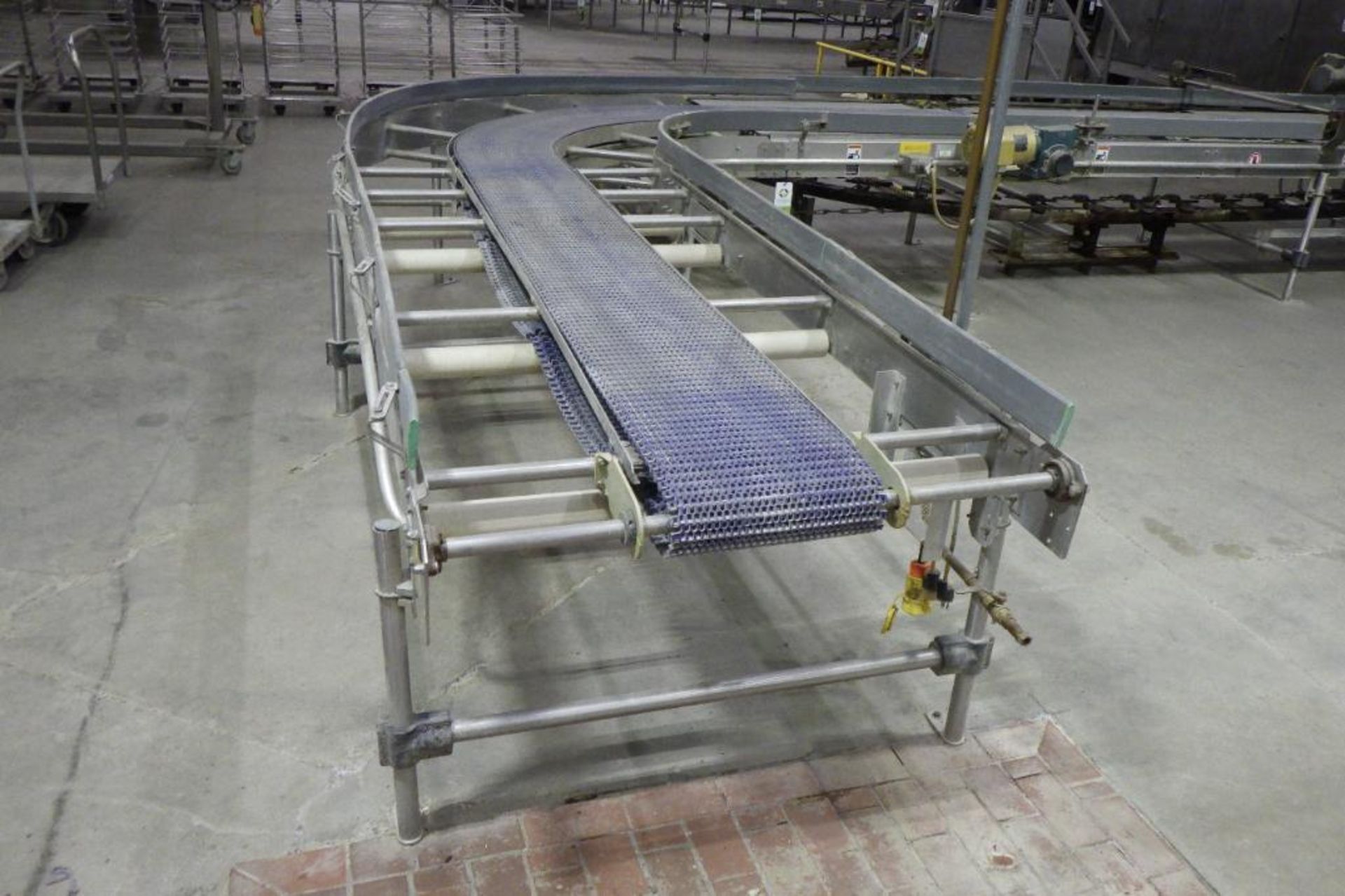 Stewart Systems 90 degree pan conveyor - Image 2 of 9