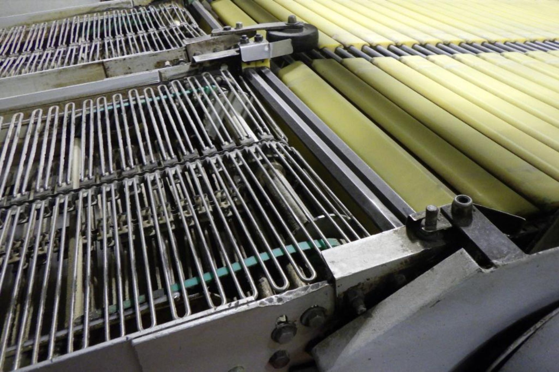 Stewart systems 180 degree conveyor - Image 3 of 12