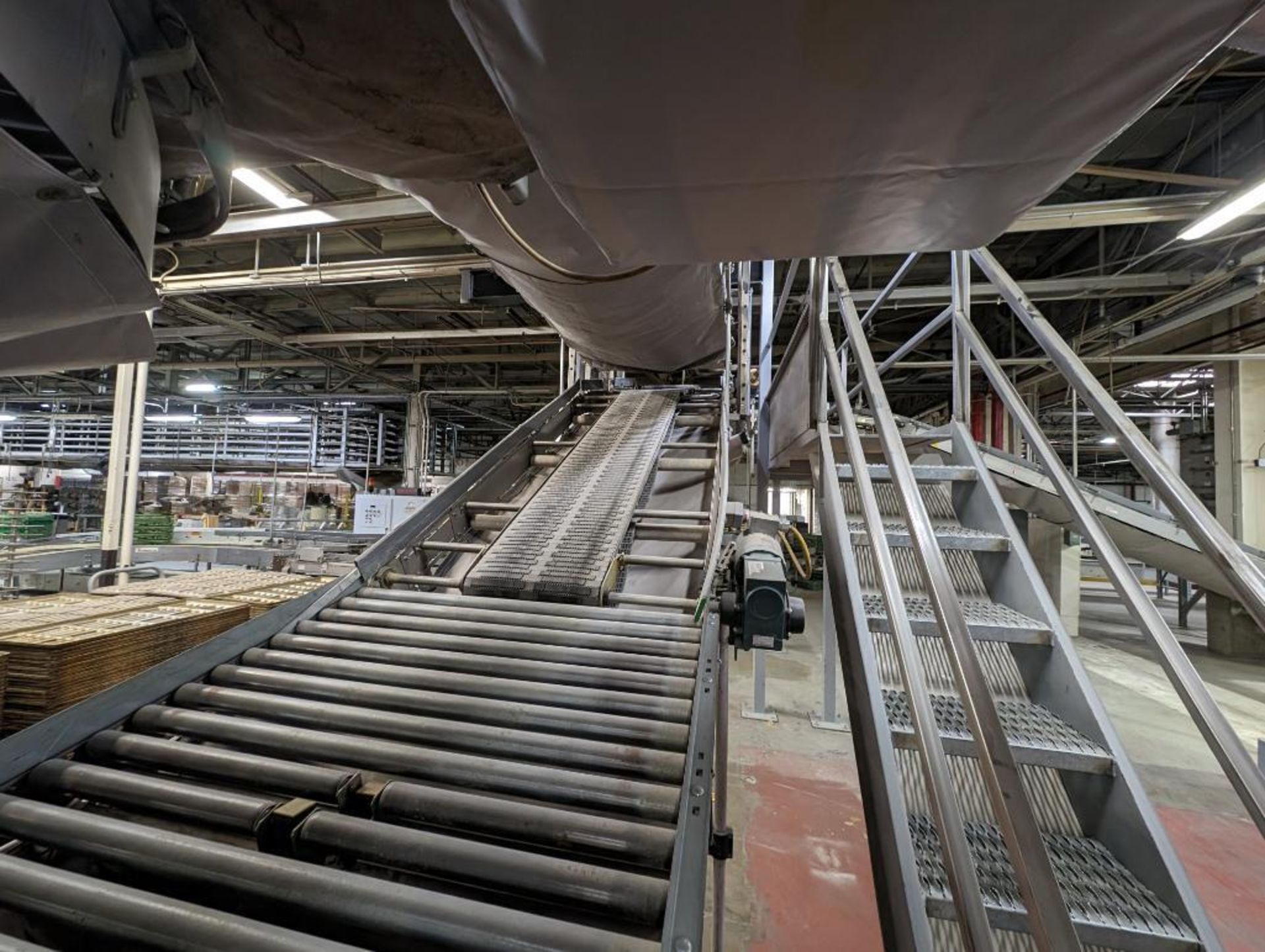 Stewart Systems overhead conveyor - Image 21 of 21