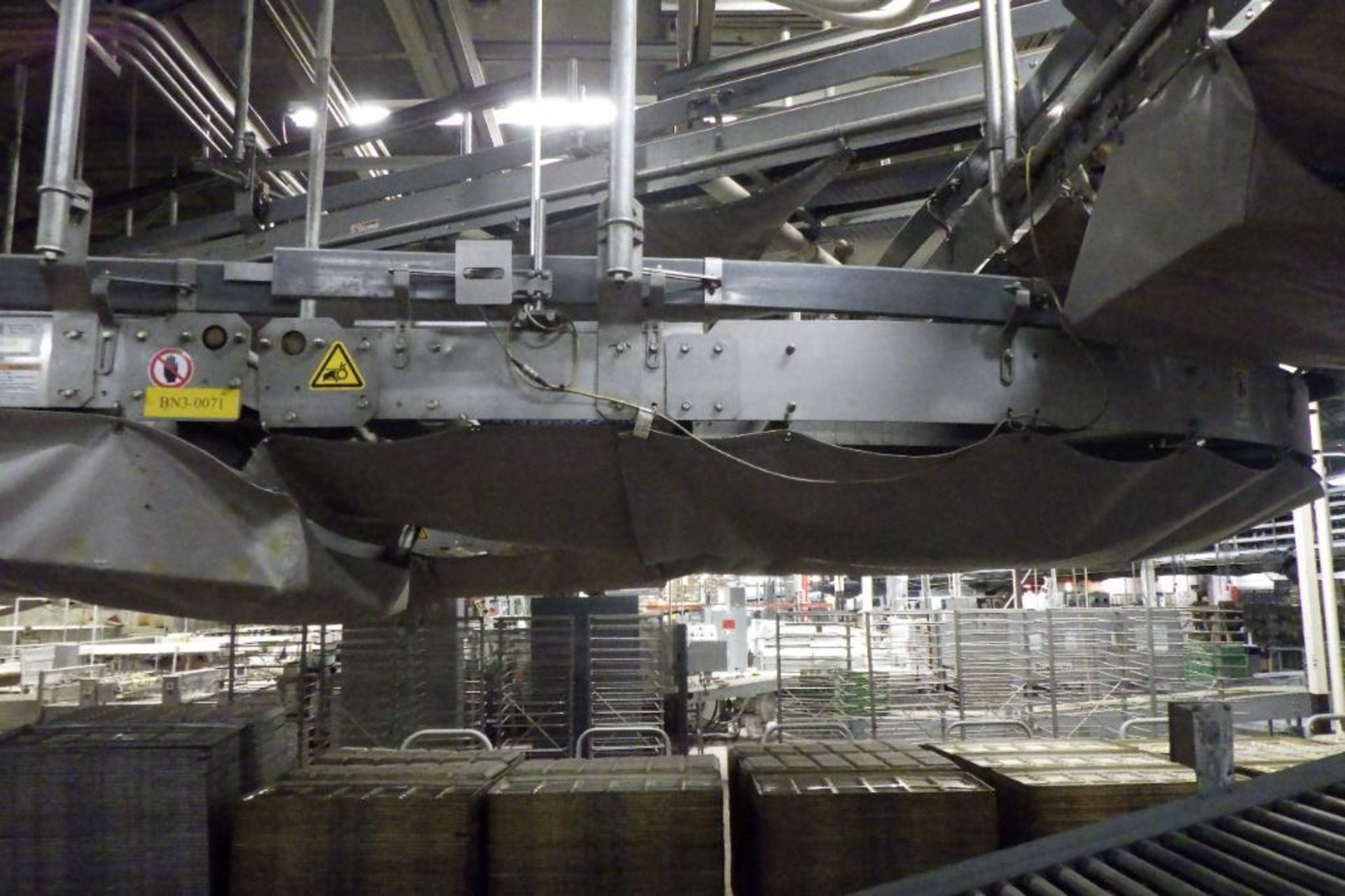 Stewart systems overhead conveyor - Image 17 of 29
