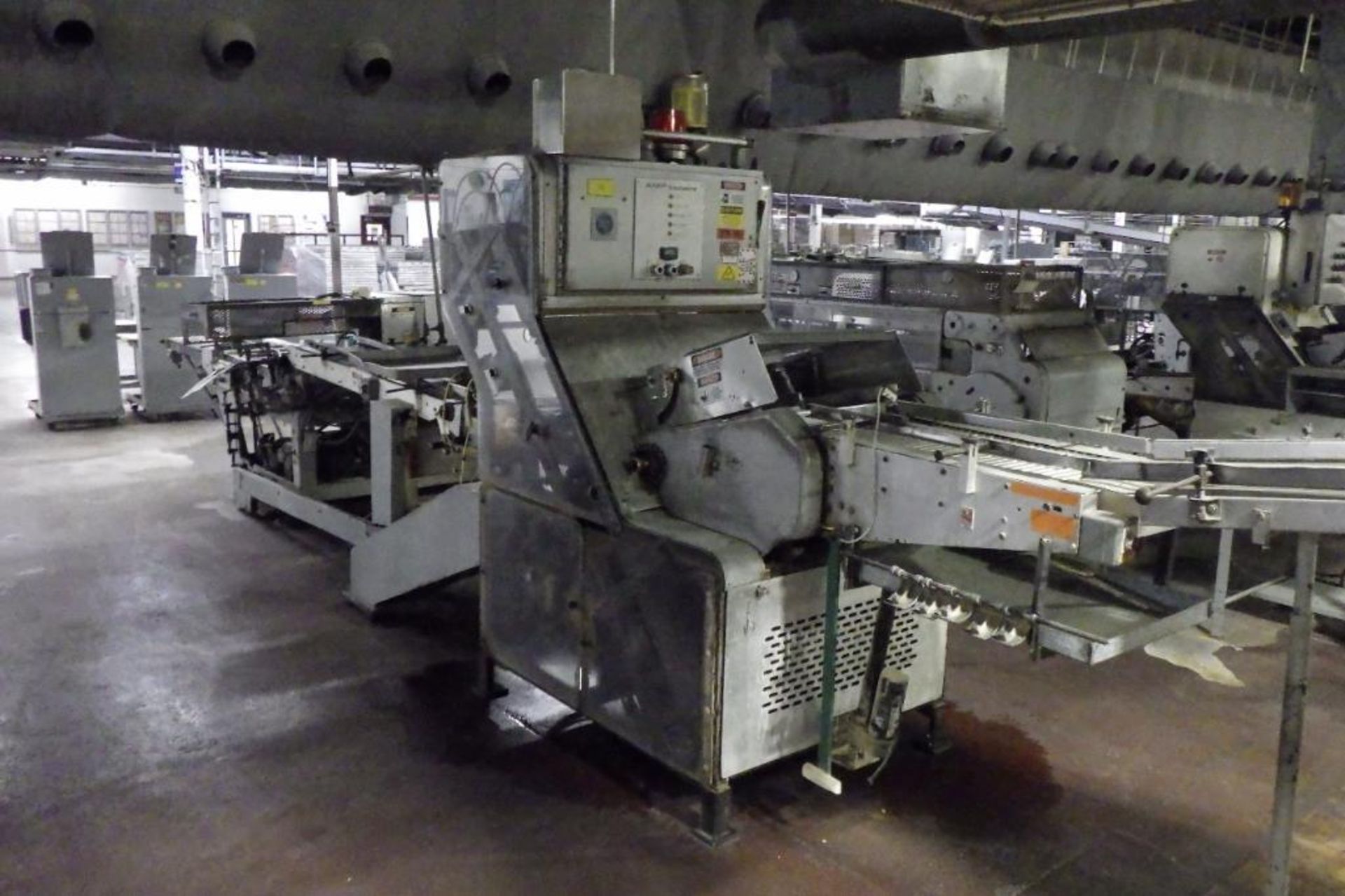 AMF 75 slice master and bagger line - Image 4 of 26