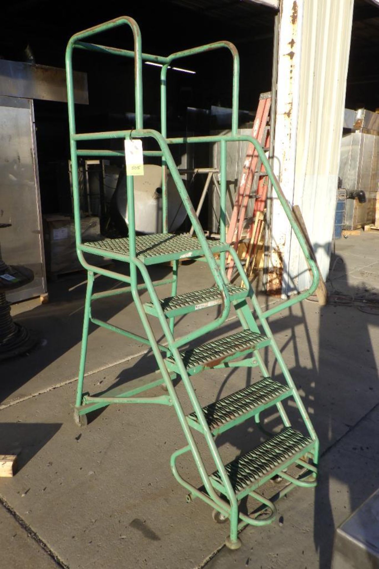 5 step rolling warehouse ladder