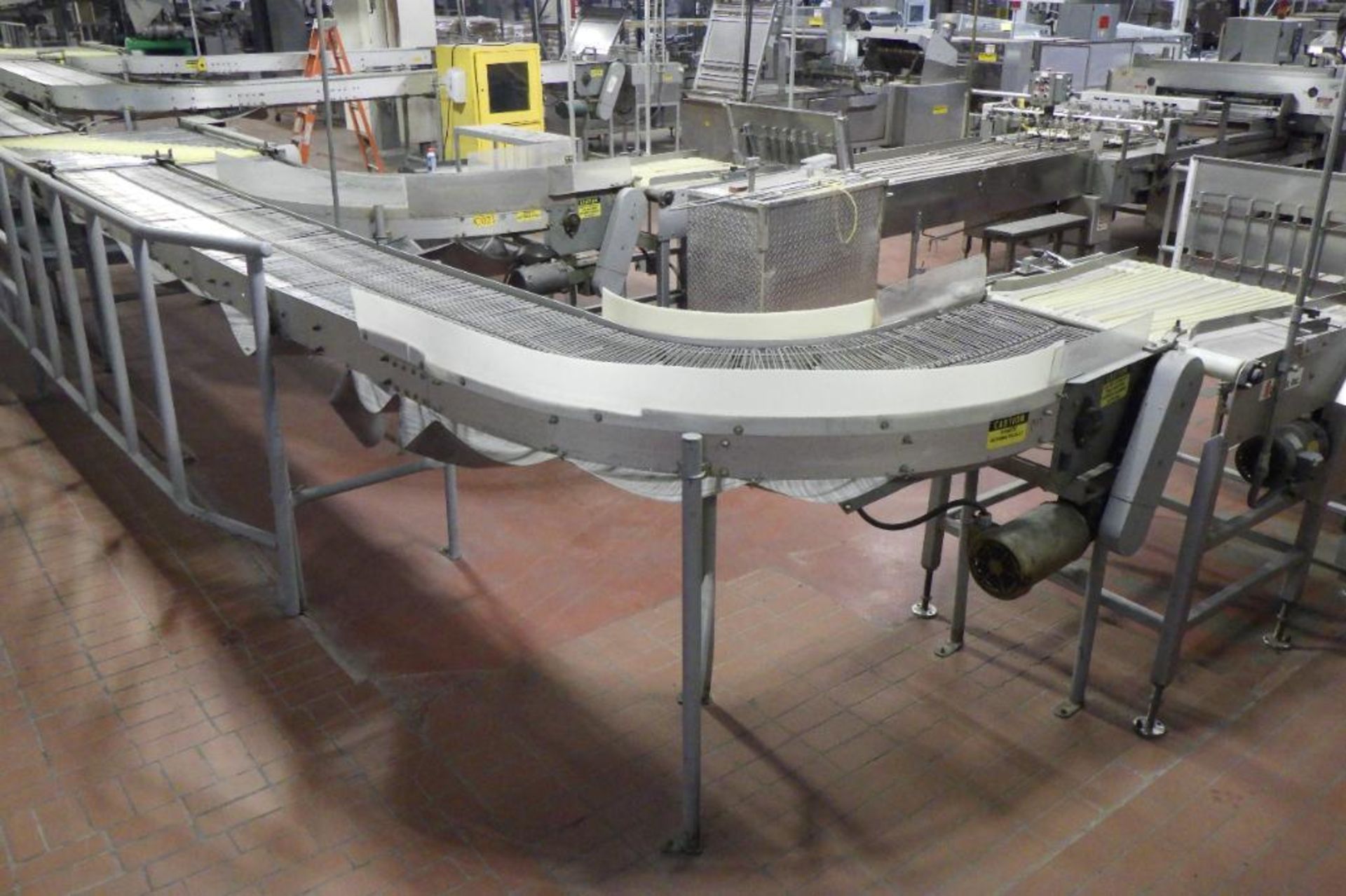 Stewart Systems 90 degree wire belt conveyor - Image 2 of 7