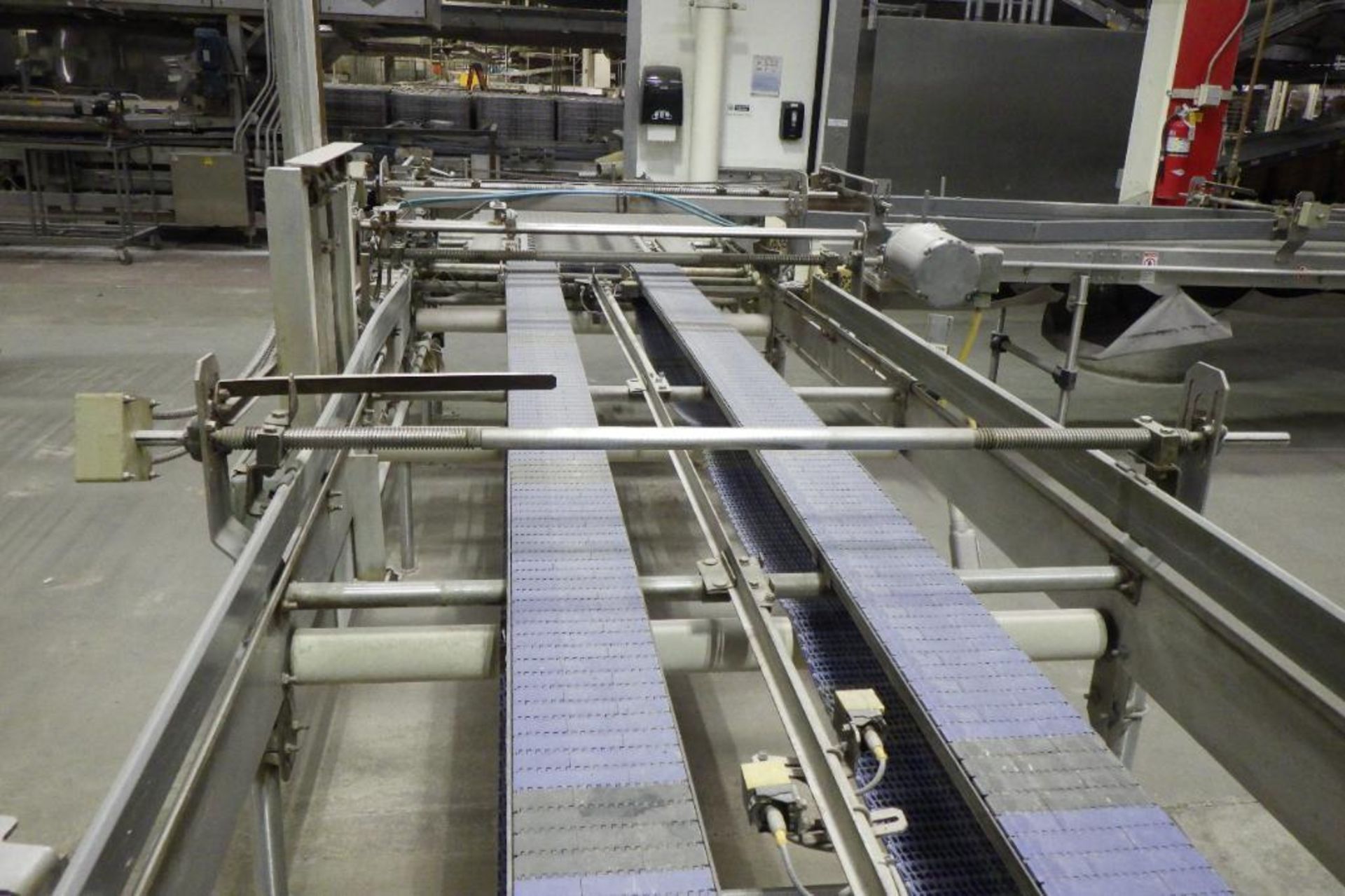 Stewarts Systems pan conveyor - Image 7 of 18