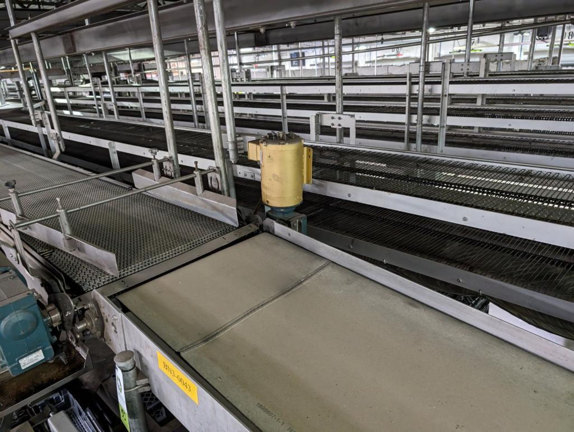 Overhead belt conveyor - Image 5 of 5