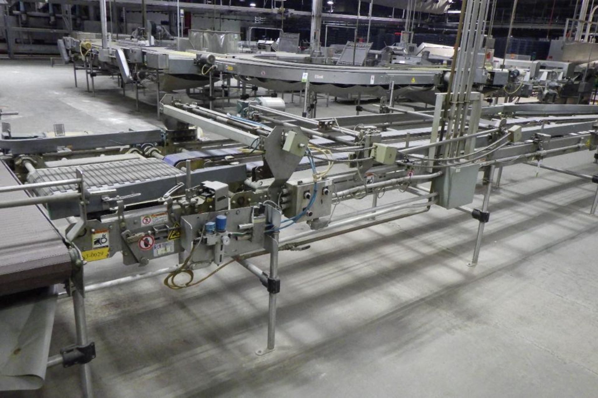 Stewarts Systems pan conveyor