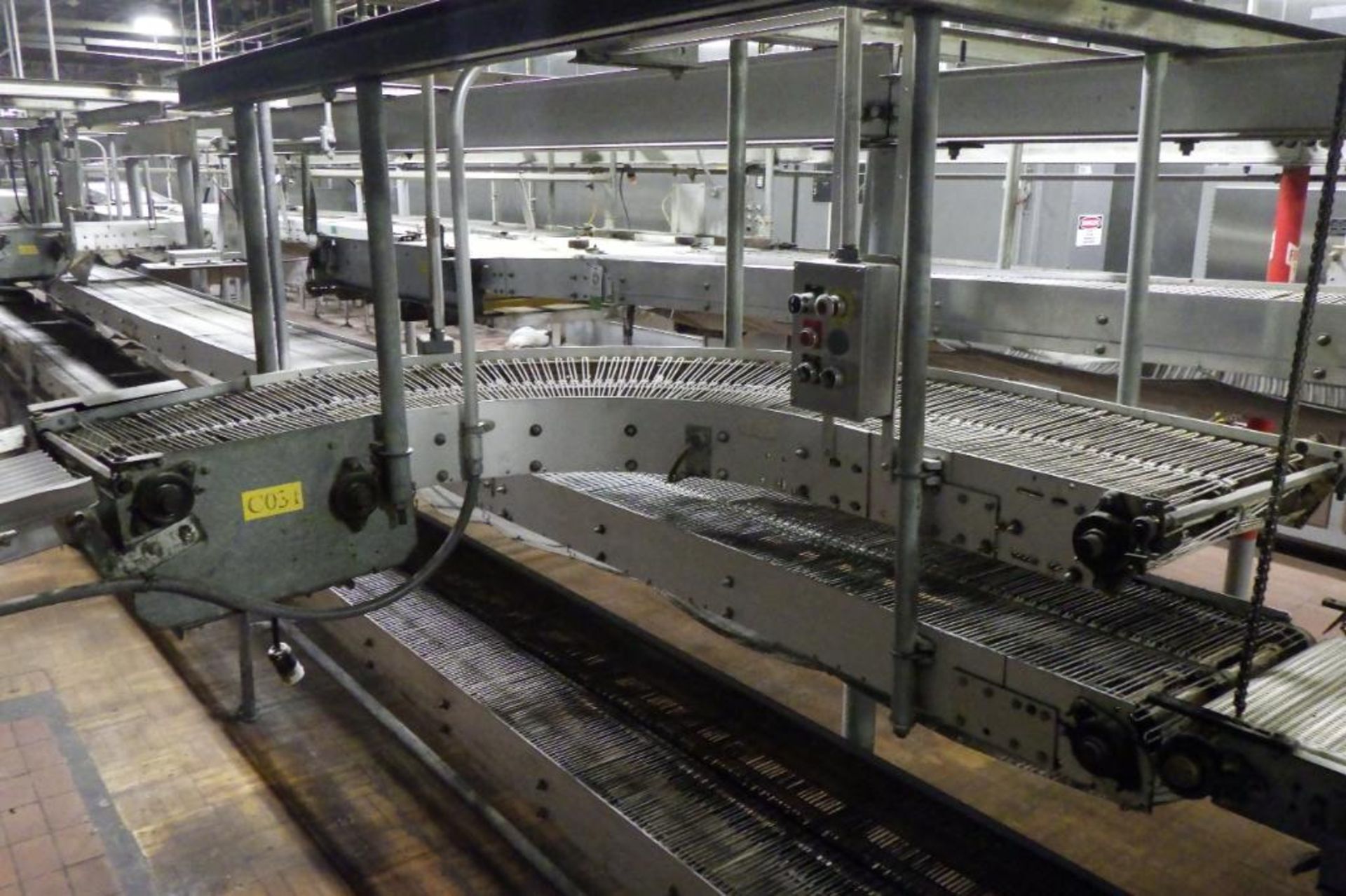 Stewart Systems 90 degree conveyor - Image 3 of 5