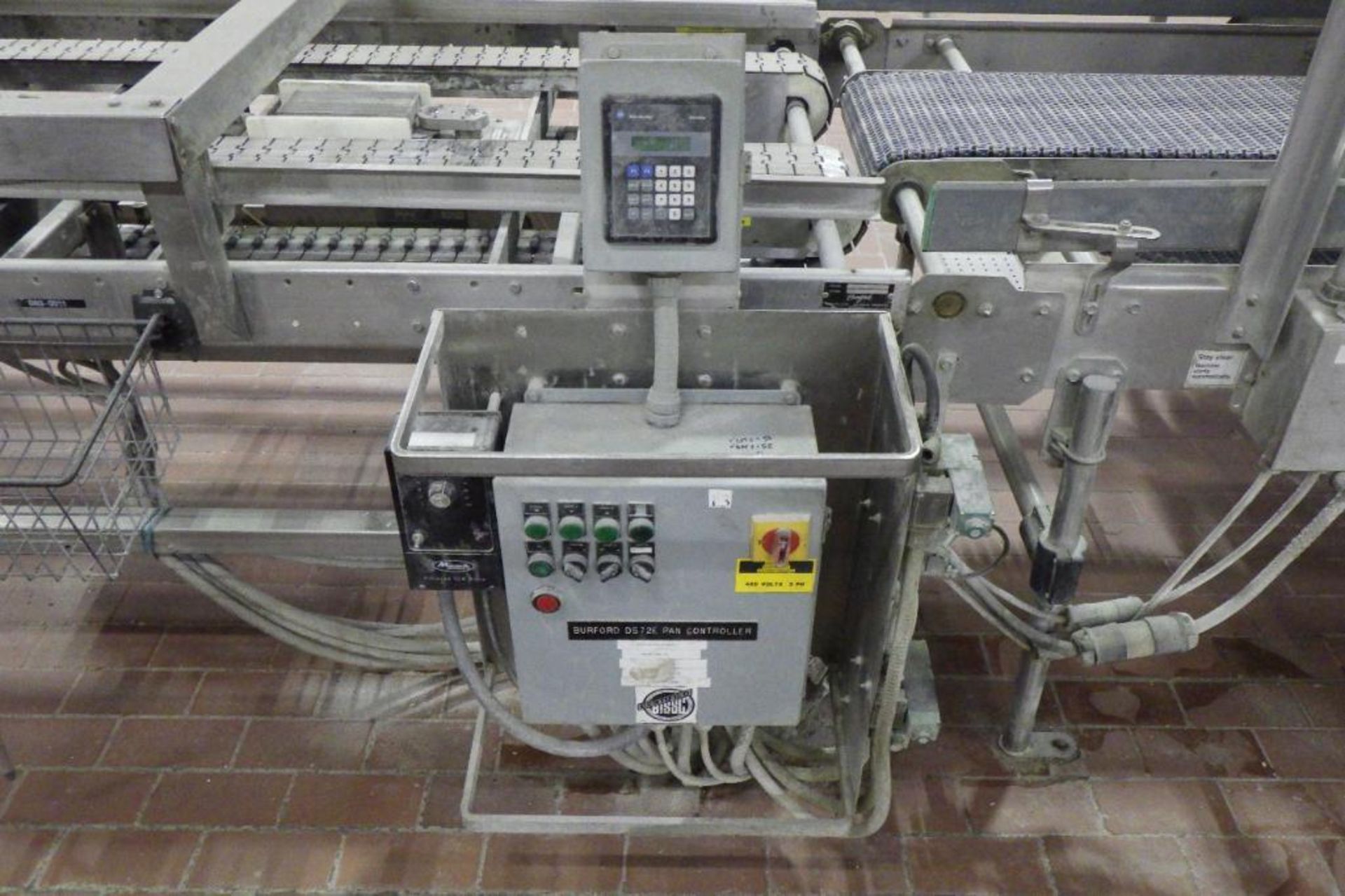 Burford pan controller conveyor and pan shaker - Image 10 of 16