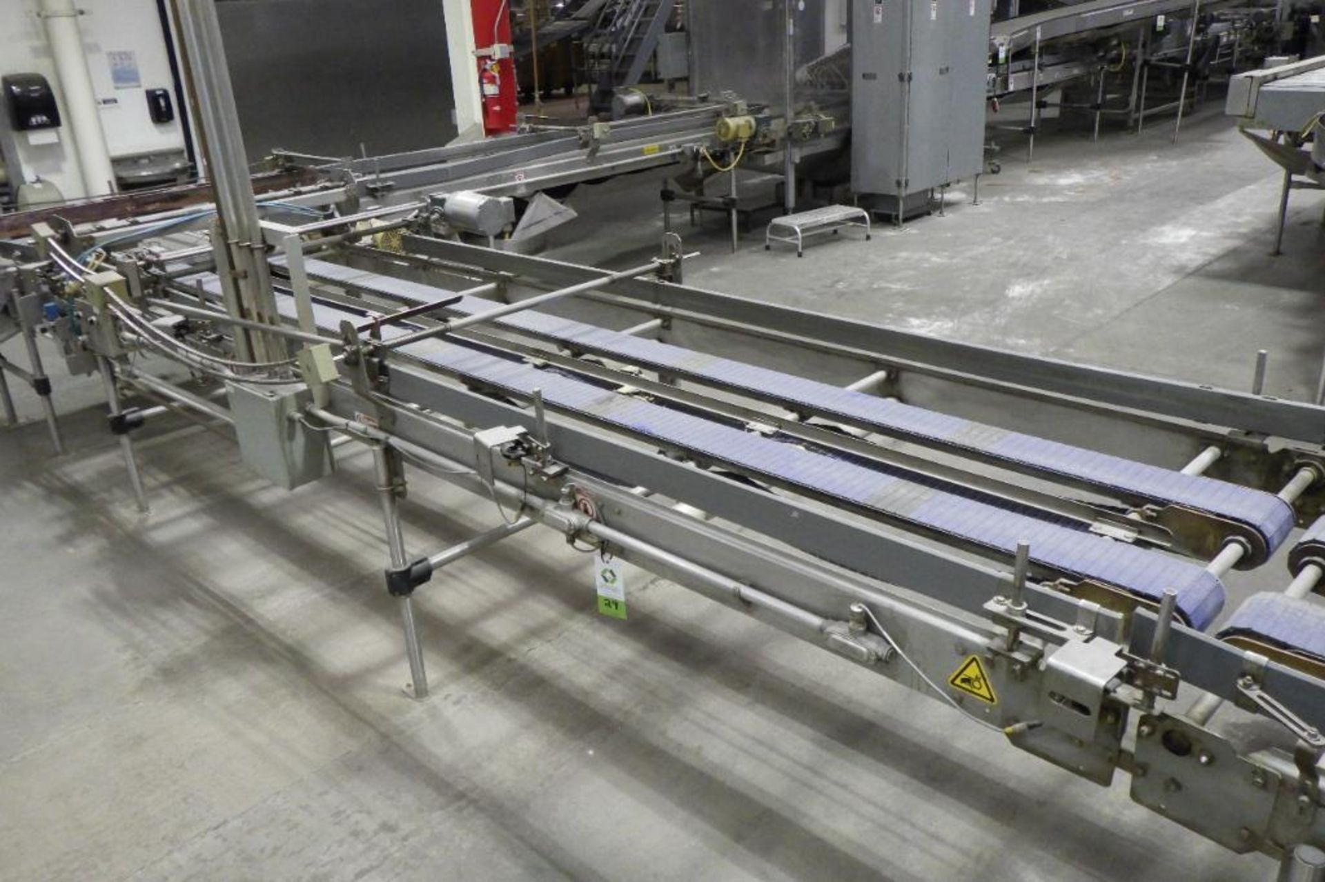 Stewarts Systems pan conveyor - Image 2 of 18