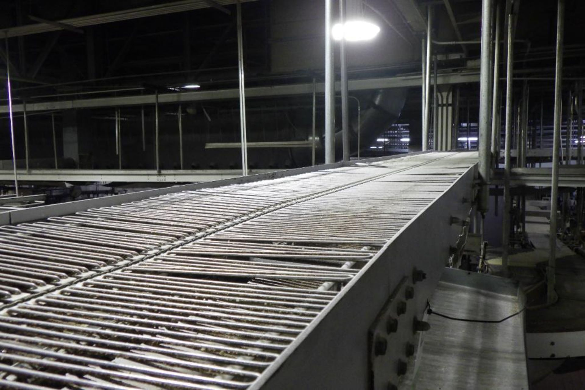 Stewart systems racetrack cooling conveyor - Image 5 of 32
