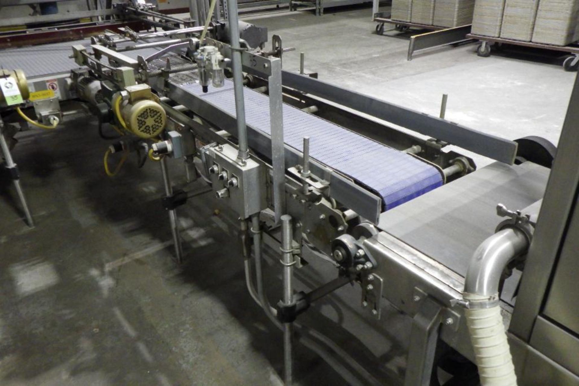 (2) Stewart Systems pan conveyors with right hand discharge - Image 2 of 12