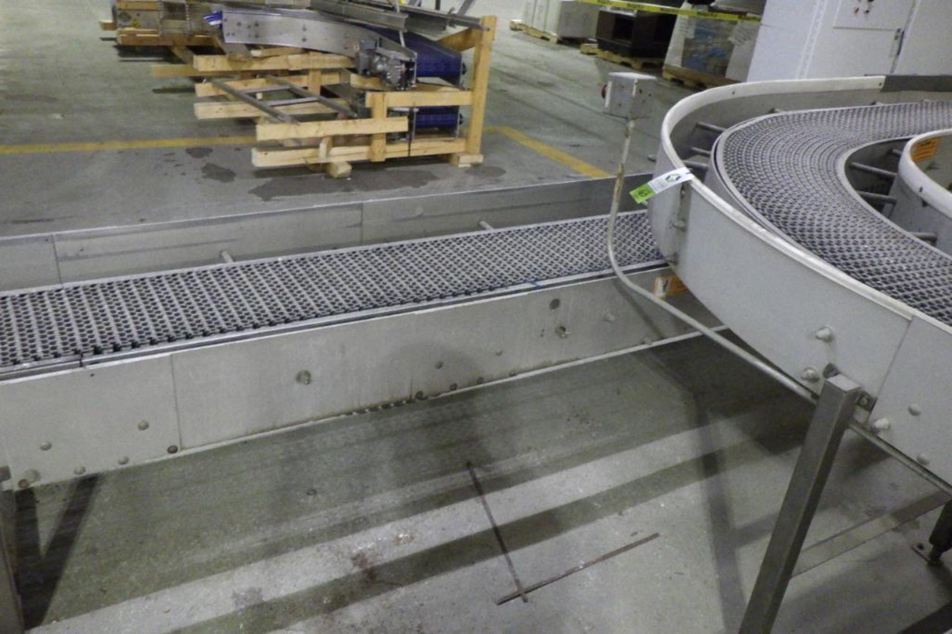 Stewart Systems 90 degree belt conveyor - Image 4 of 10